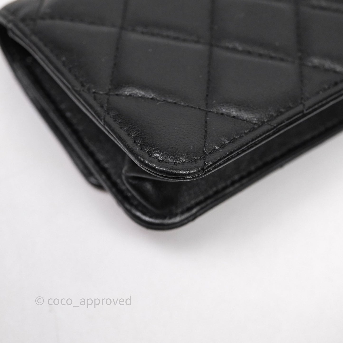 Chanel Jewel Hook Card Holder Black Lambskin Aged Gold Hardware
