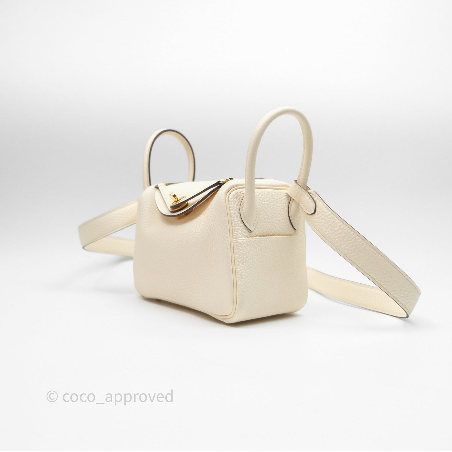 Hermès Mini Lindy 20 Nata I2 Clemence Gold Hardware