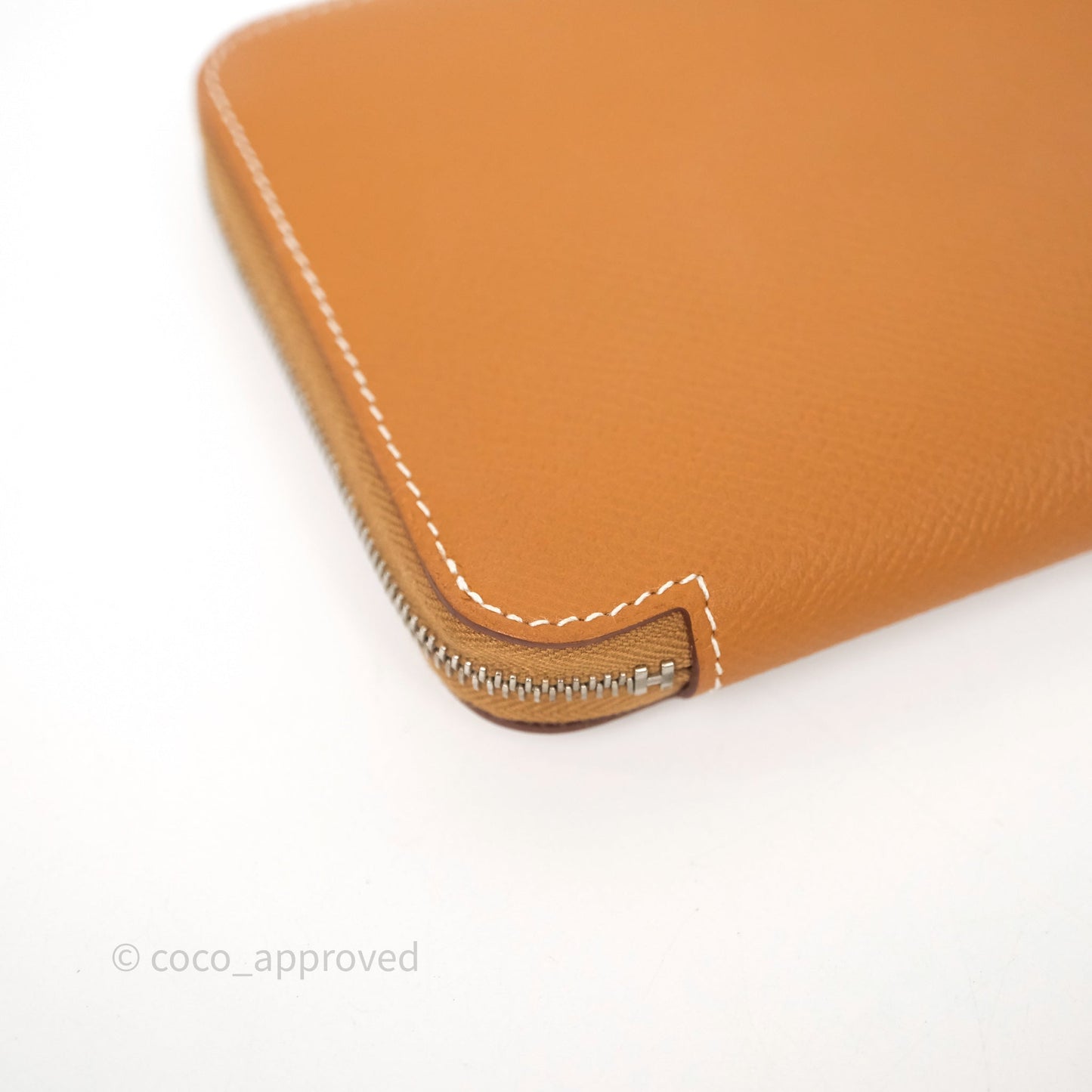 Hermès Silk In Classique Long Wallet Gold Epsom