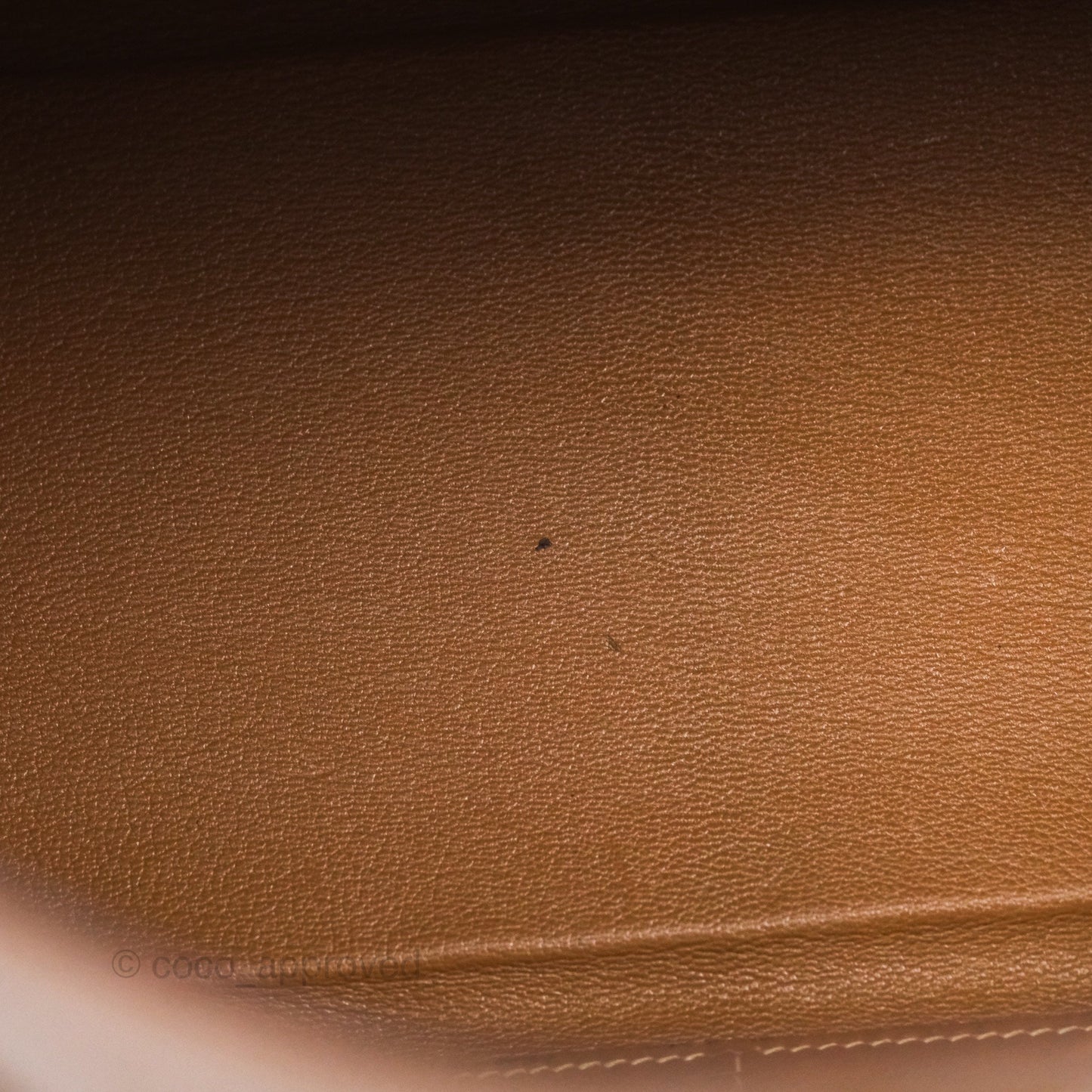 Hermes Vintage Kelly 32 Retourne Natural Gold Hardware