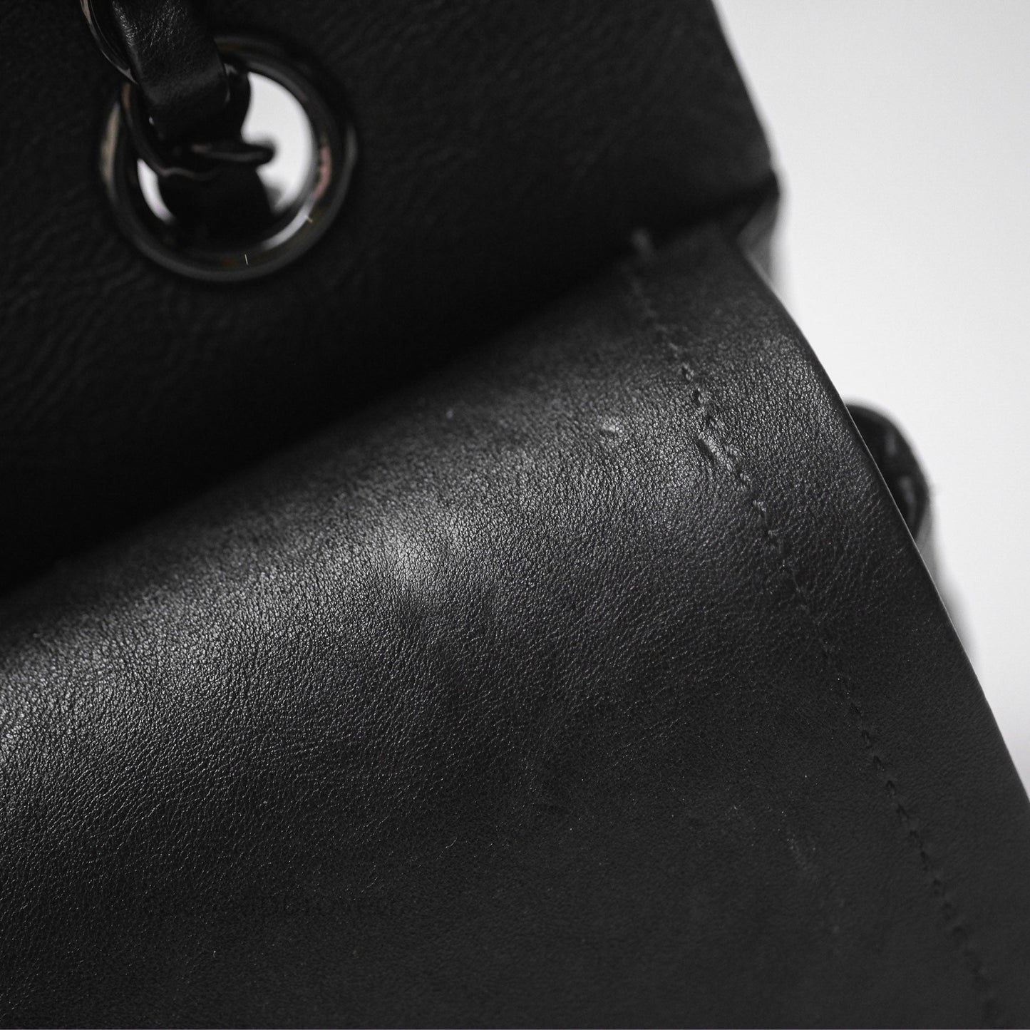 Chanel Classic Quilted M/L Medium Double Flap So Black Calfskin
