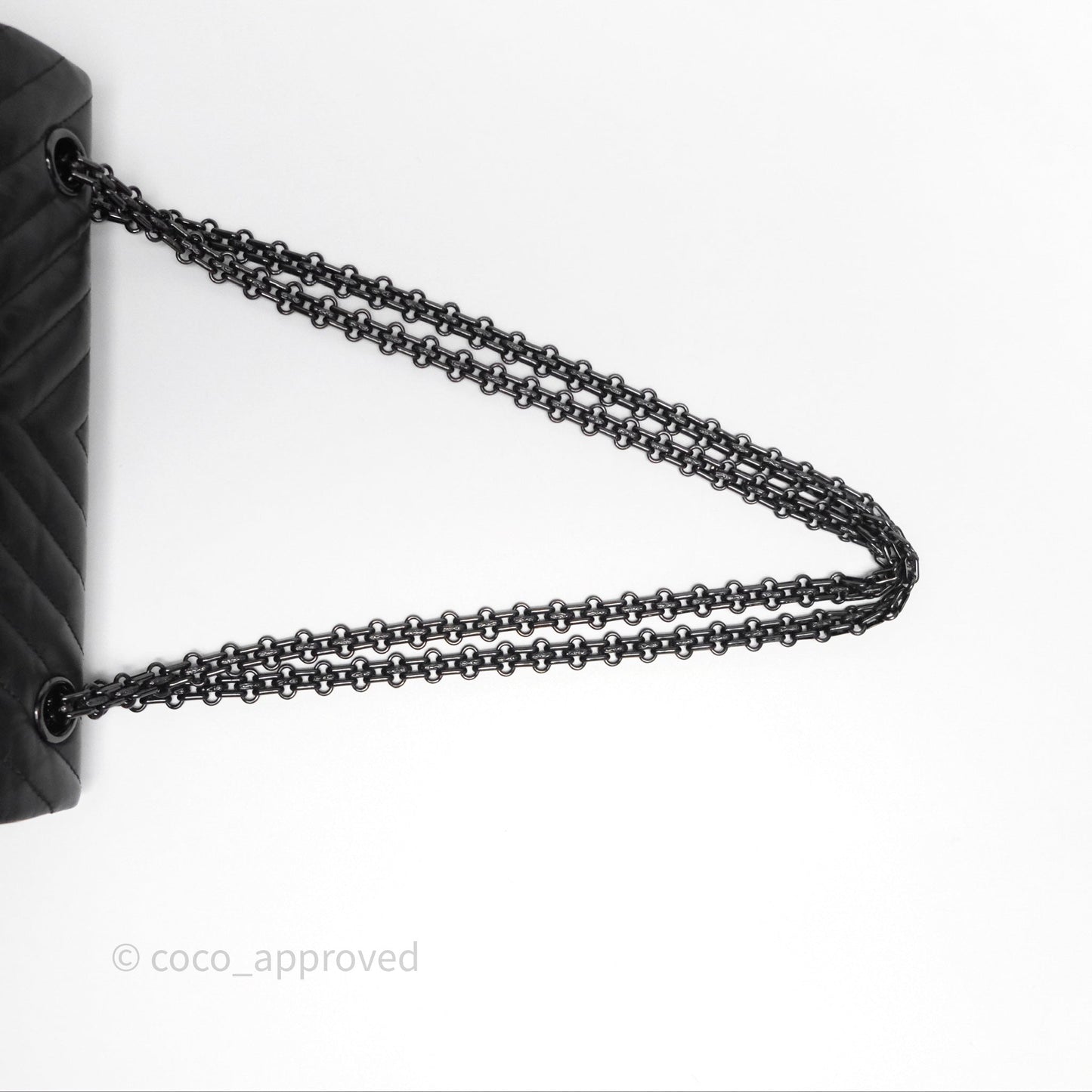 Chanel Reissue 225 Chevron Aged Calfskin So Black
