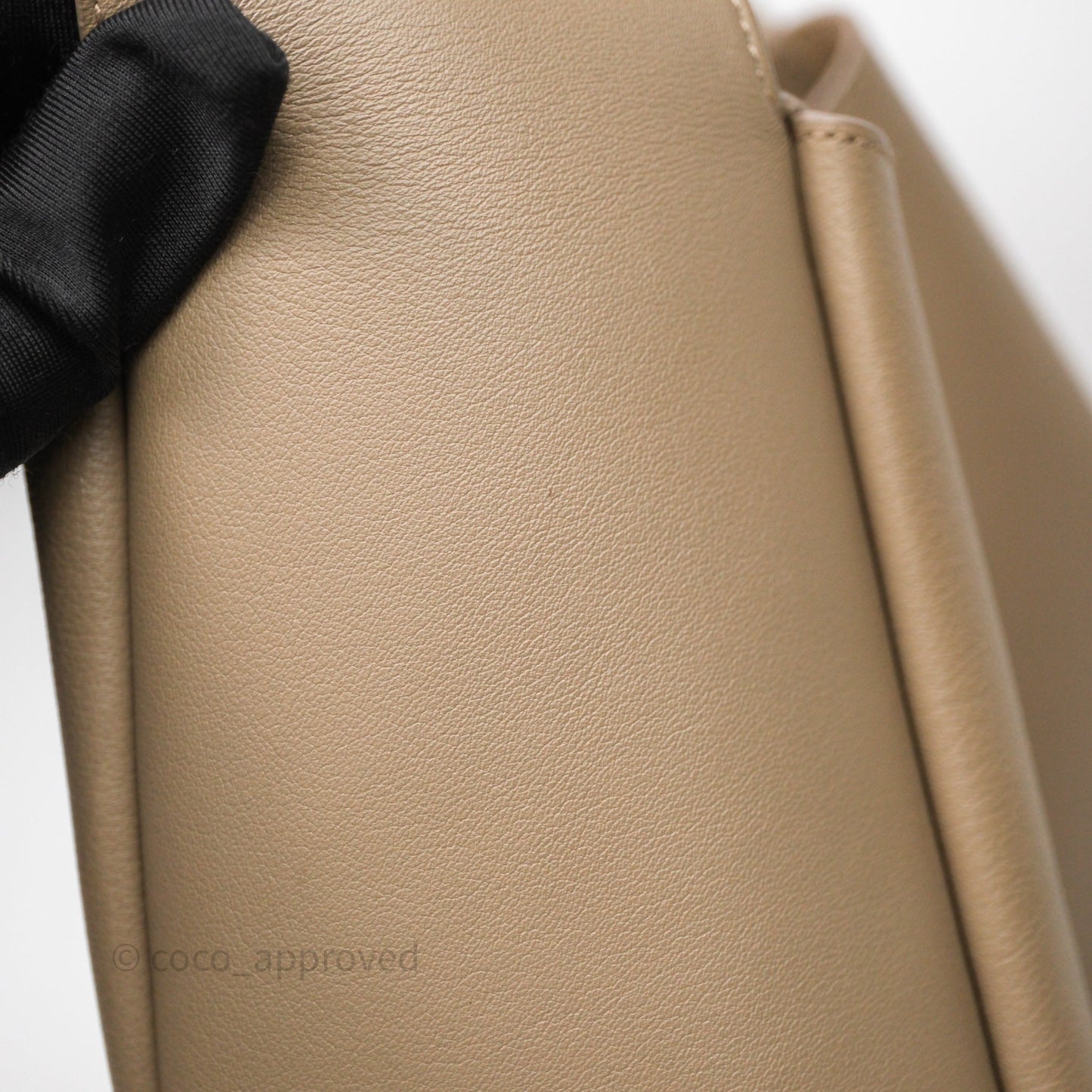 Saint Laurent LE 5 à 7 Supple Large Dusty Grey Grained Leather Gold Hardware