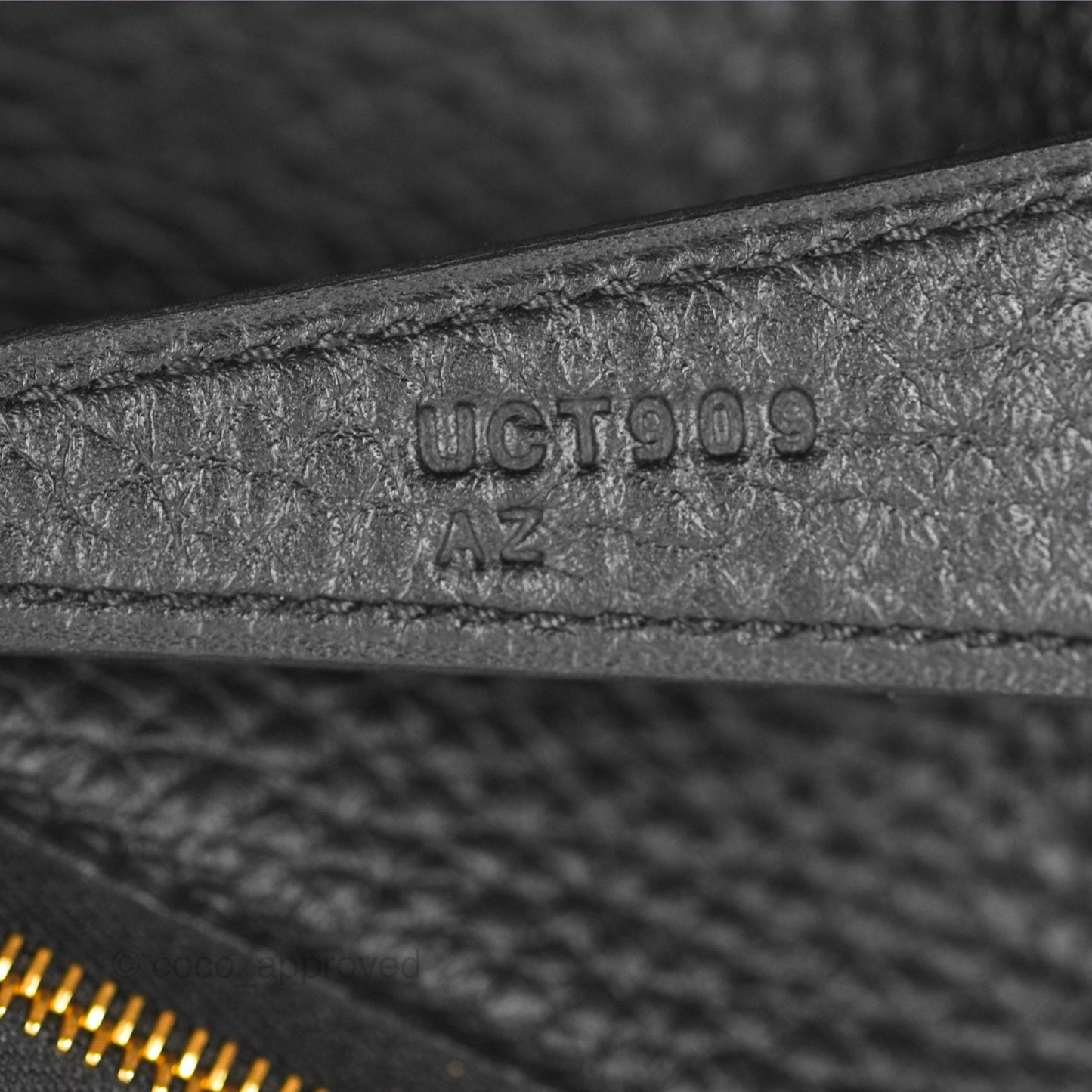 Hermès Lindy 26 Black Clemence Gold Hardware
