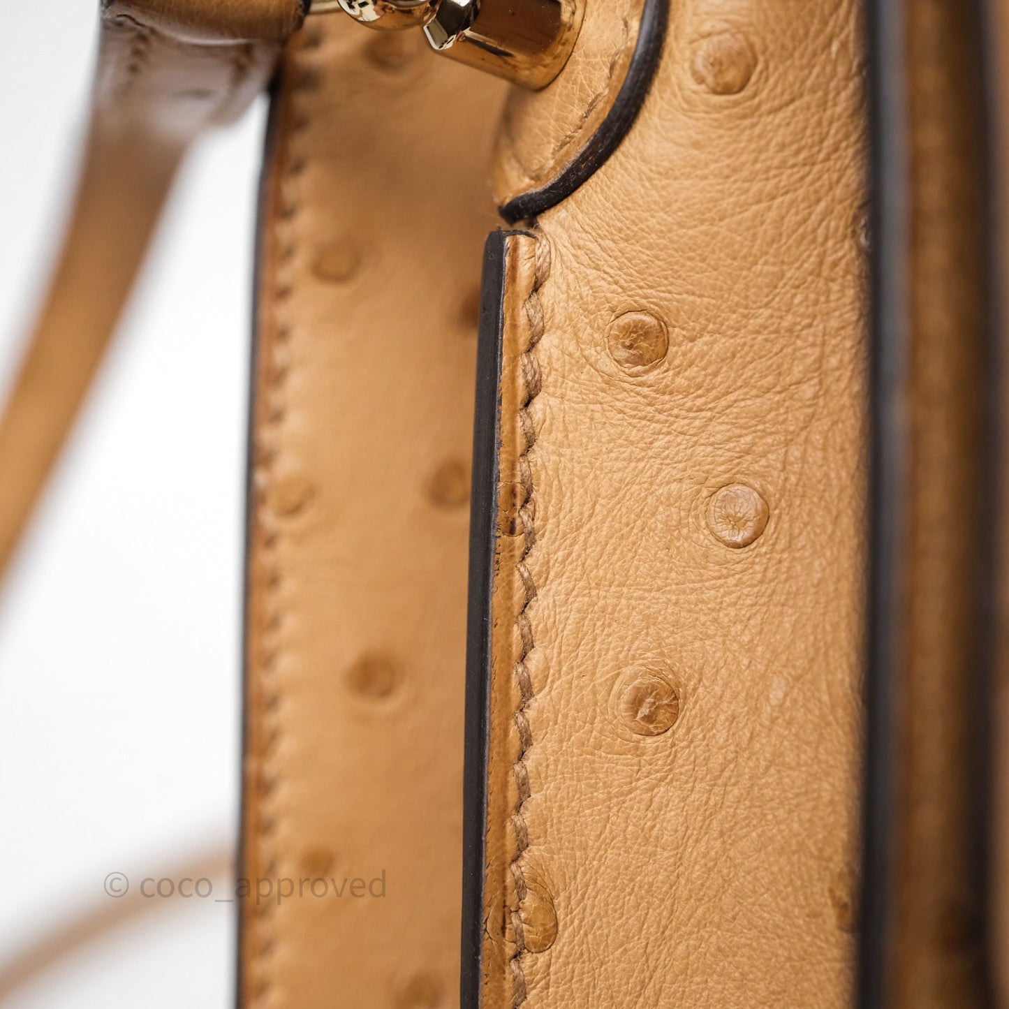 Hermès Roulis Mini 18 Chai 0M Ostich Gold Hardware