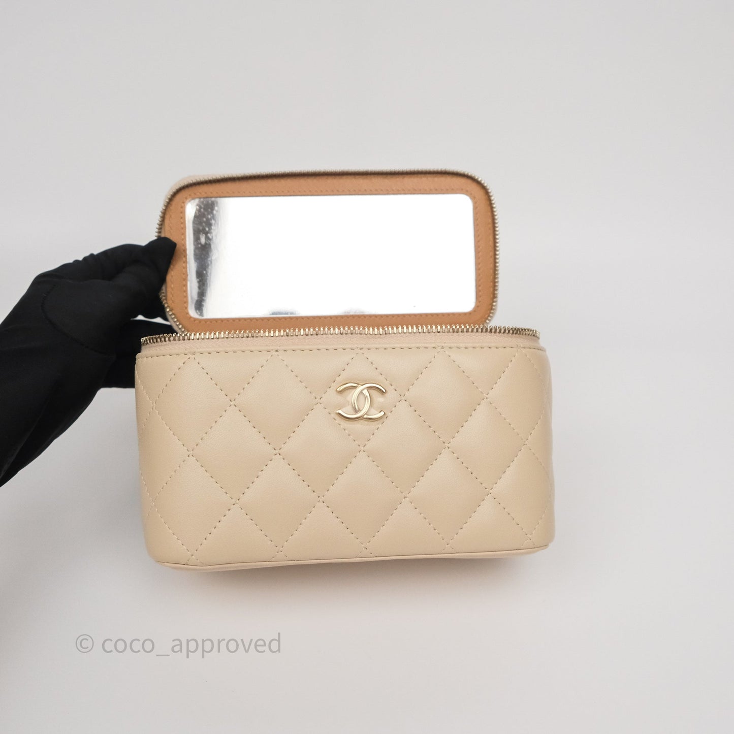 Chanel Vanity Rectangular Top Handle Ecru/Beige Lambskin Gold Hardware 23P