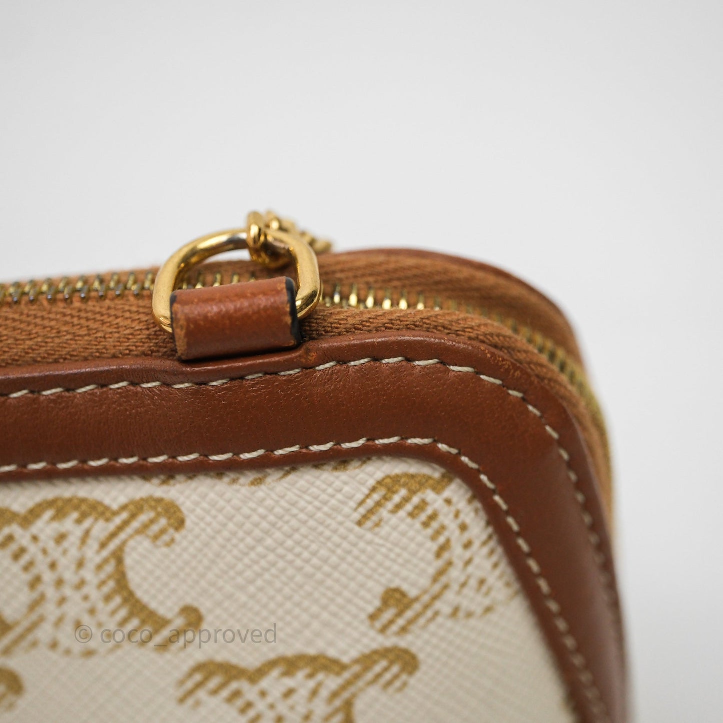 Celine Clutch With Chain Triomphe Canvas White/Tan
