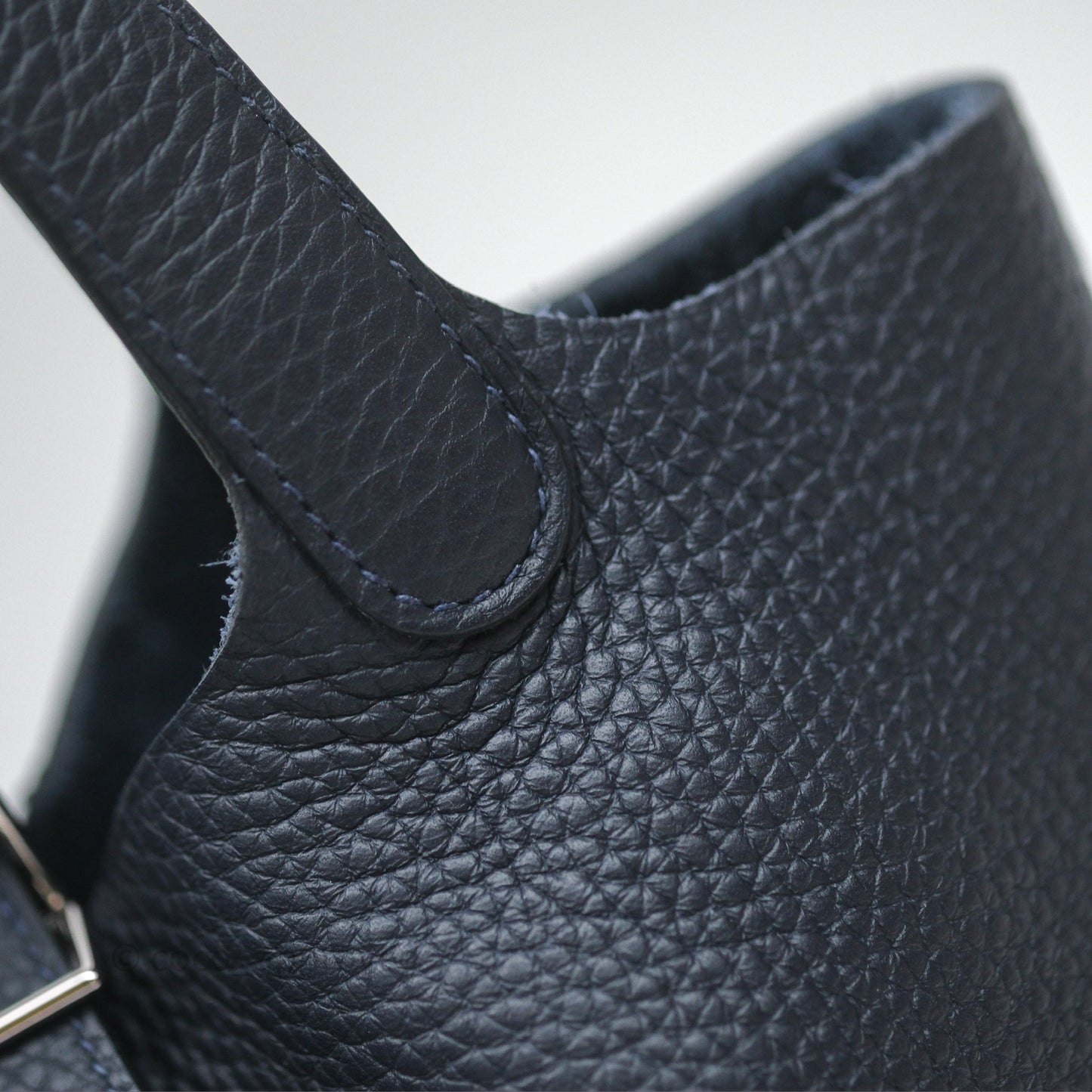 Hermès Picotin 18 Bleu Nuit 2Z Clemence Palladium Hardware
