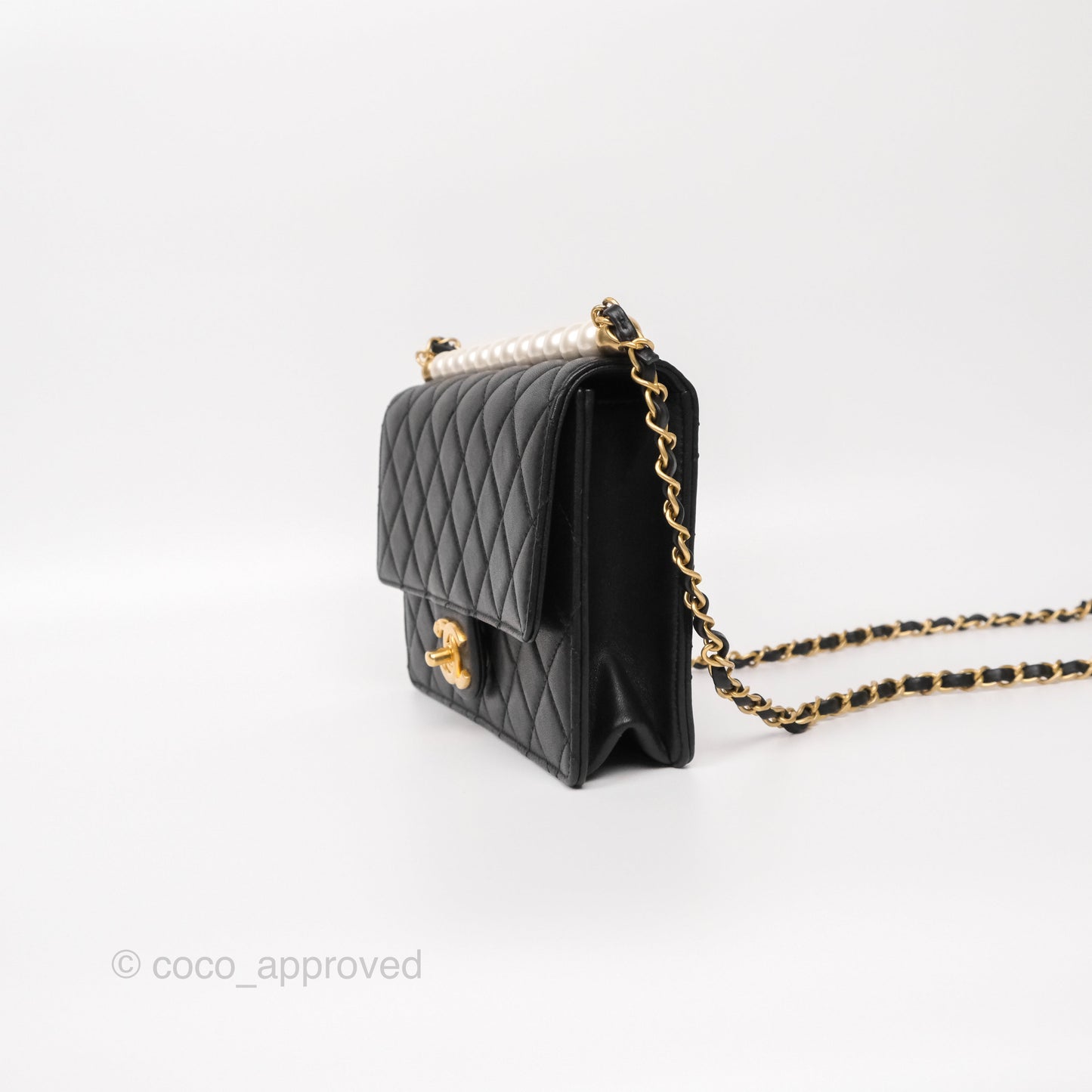 Chanel Small Chic Pearls Flap Quilted Black Goatskin Aged Gold Hardware