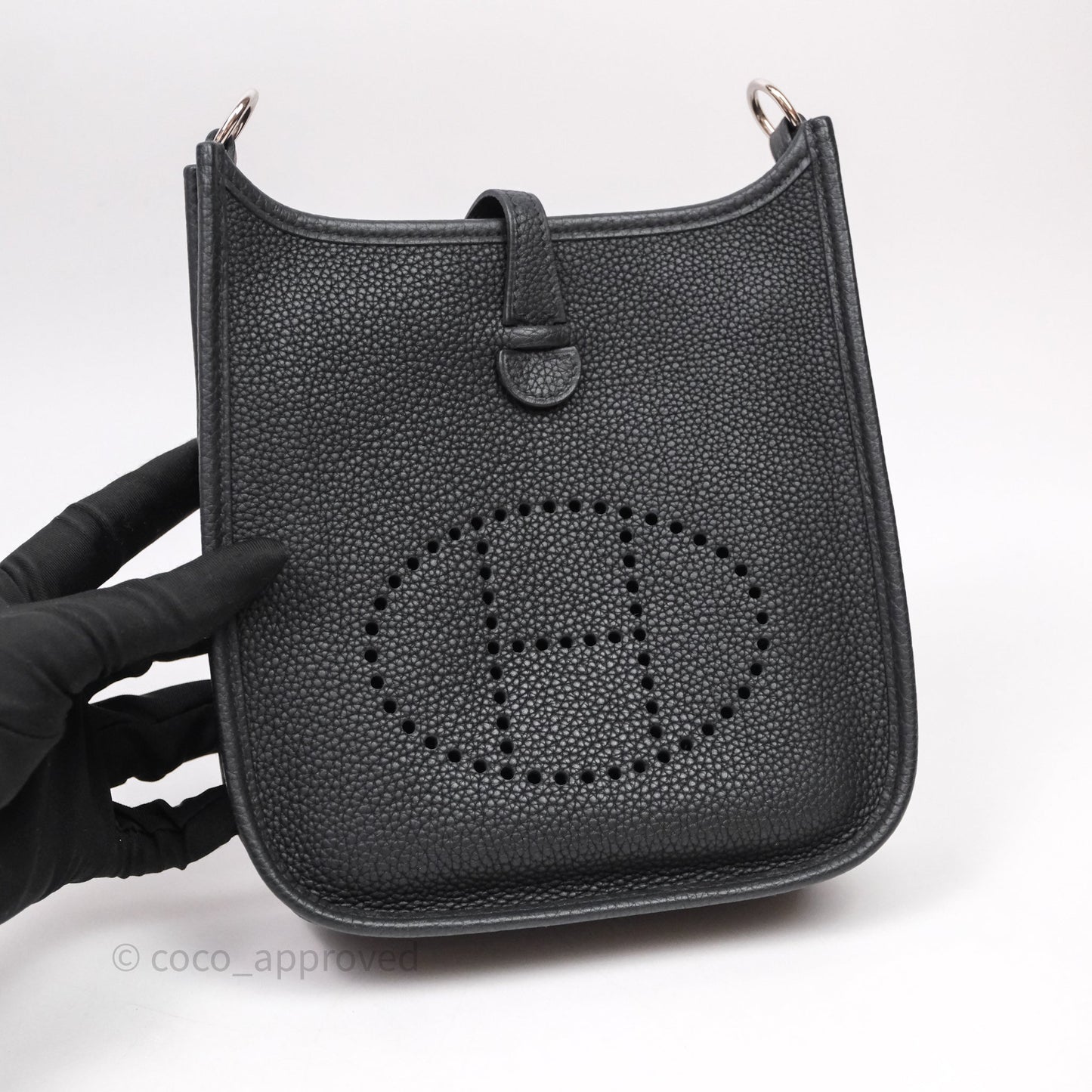 Hermès Mini Evelyne 16 Black Noir 89 Clemence Palladium Hardware