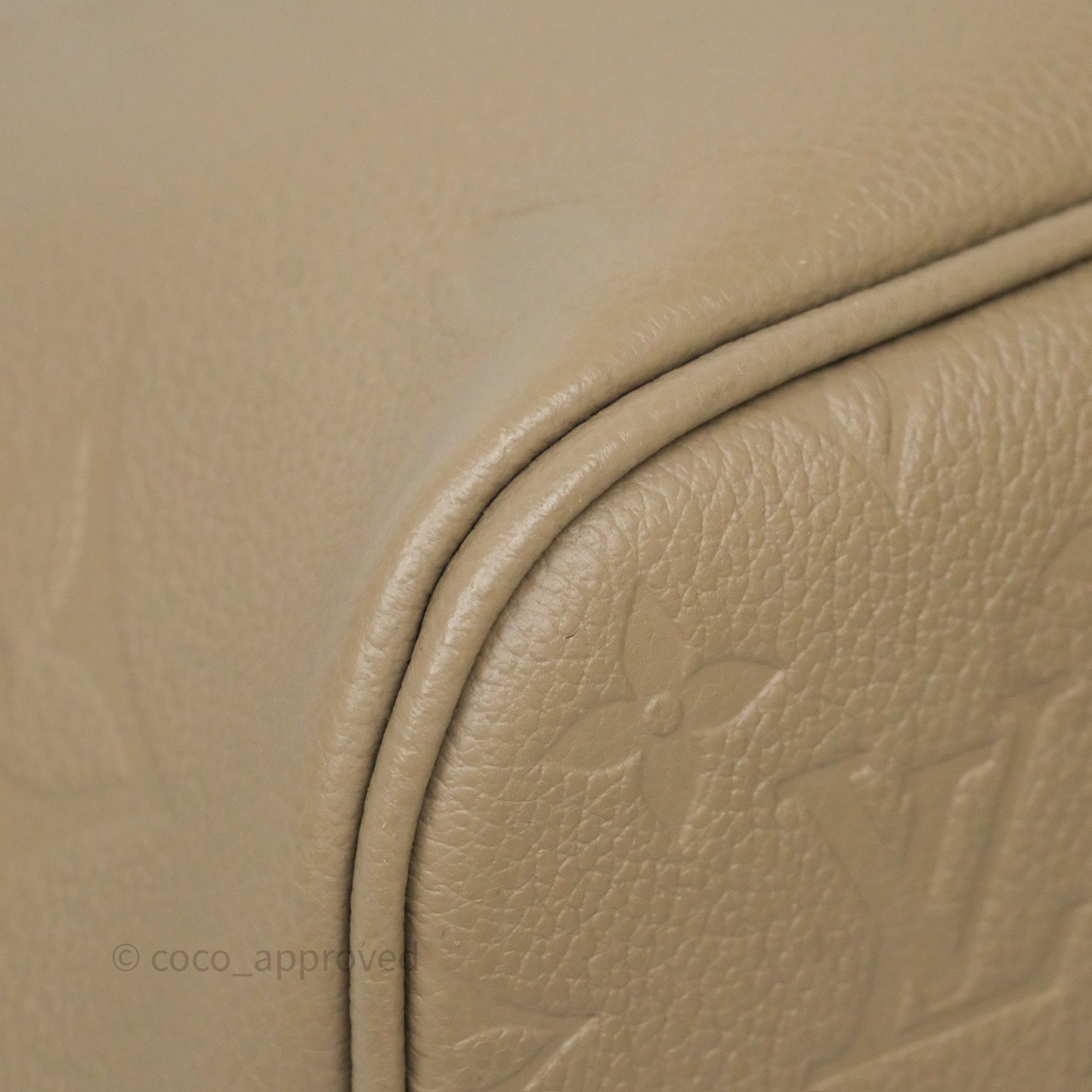 Louis Vuitton Neverfull MM Monogram Empreinte Leather Tourterelle