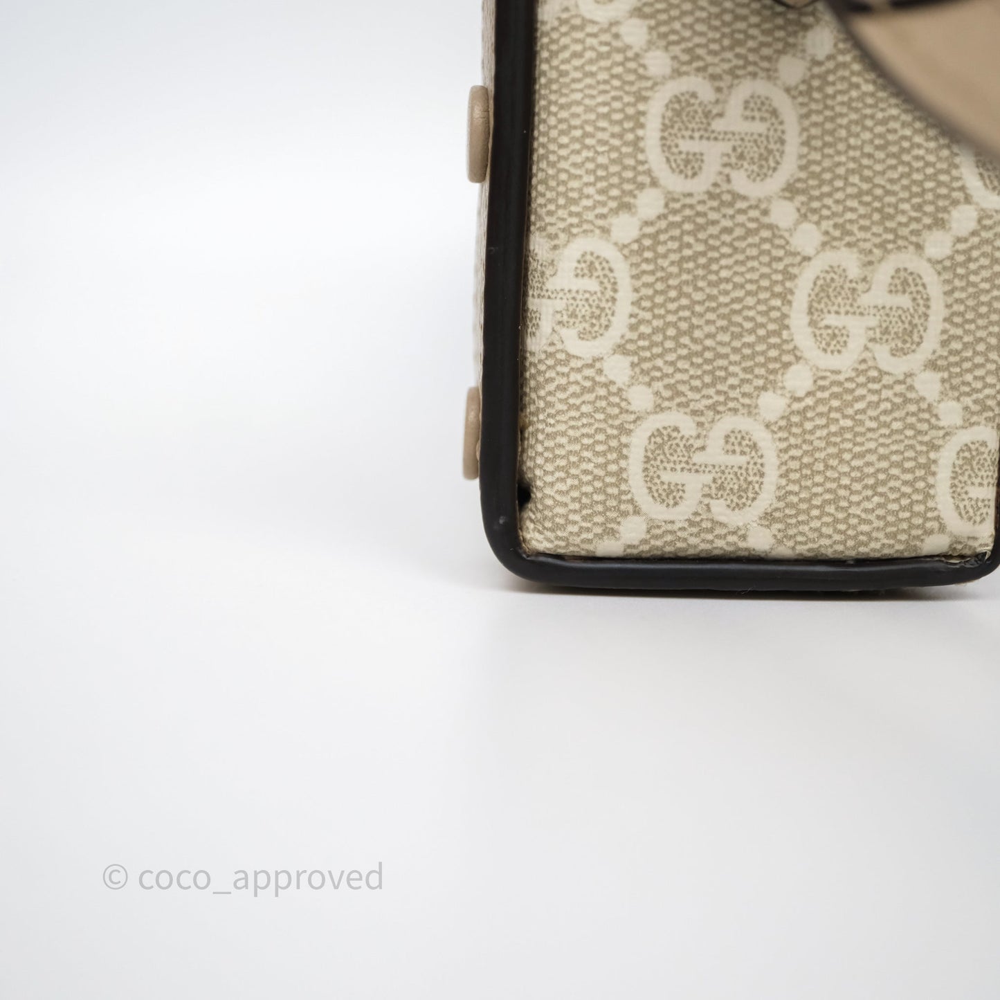 Gucci Horsebit 1955 Mini Bag Beige/ White GG Supreme Canvas Gold Hardware
