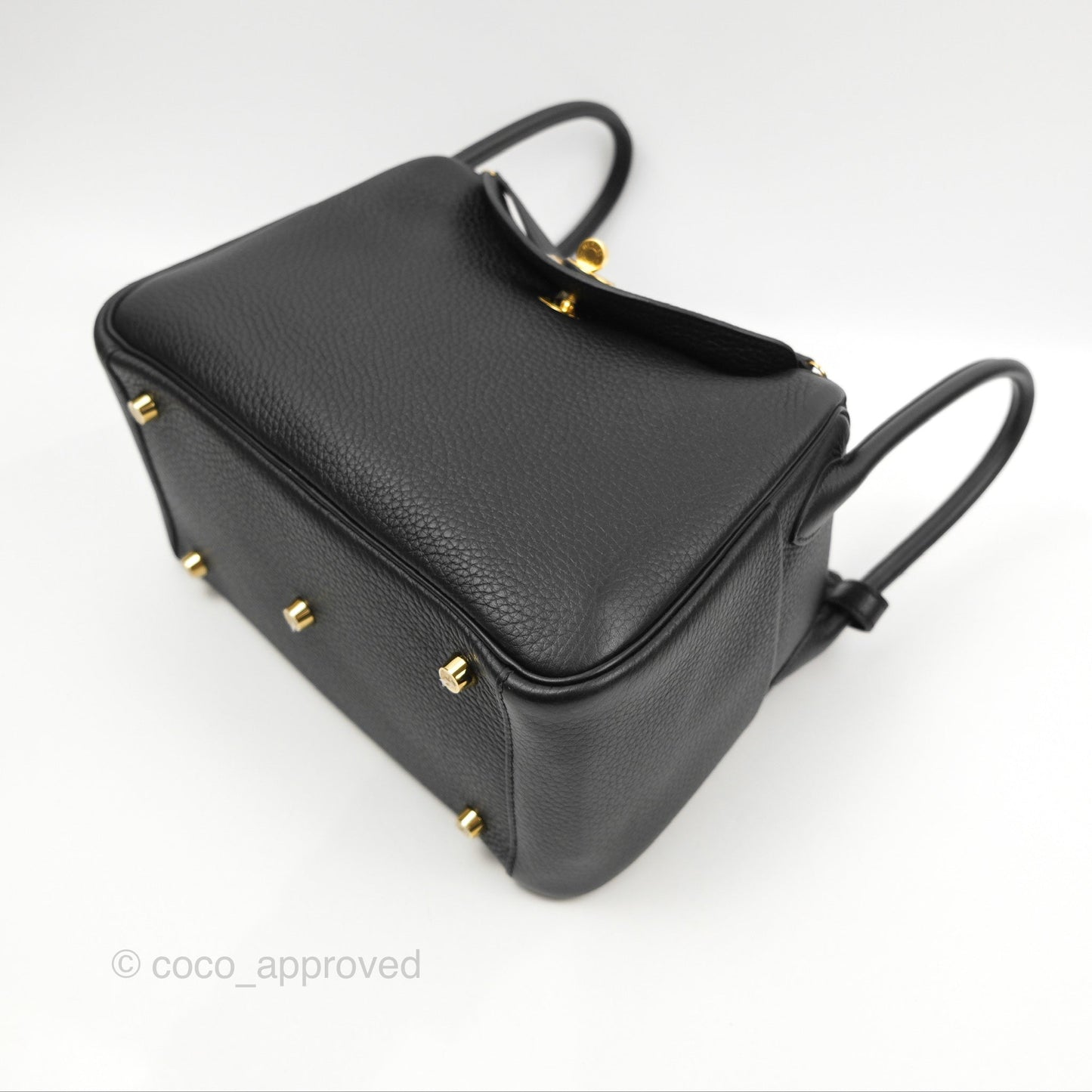 Hermès Lindy 26 Black Clemence Gold Hardware