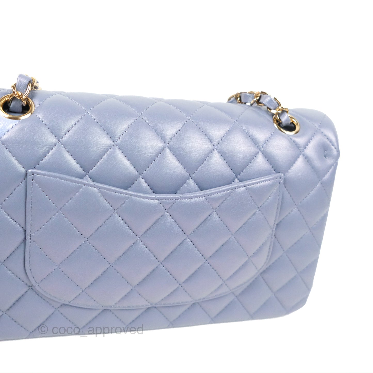 Chanel Classic M/L Medium Flap Quilted Iridescent Purple Lambskin Gold Hardware