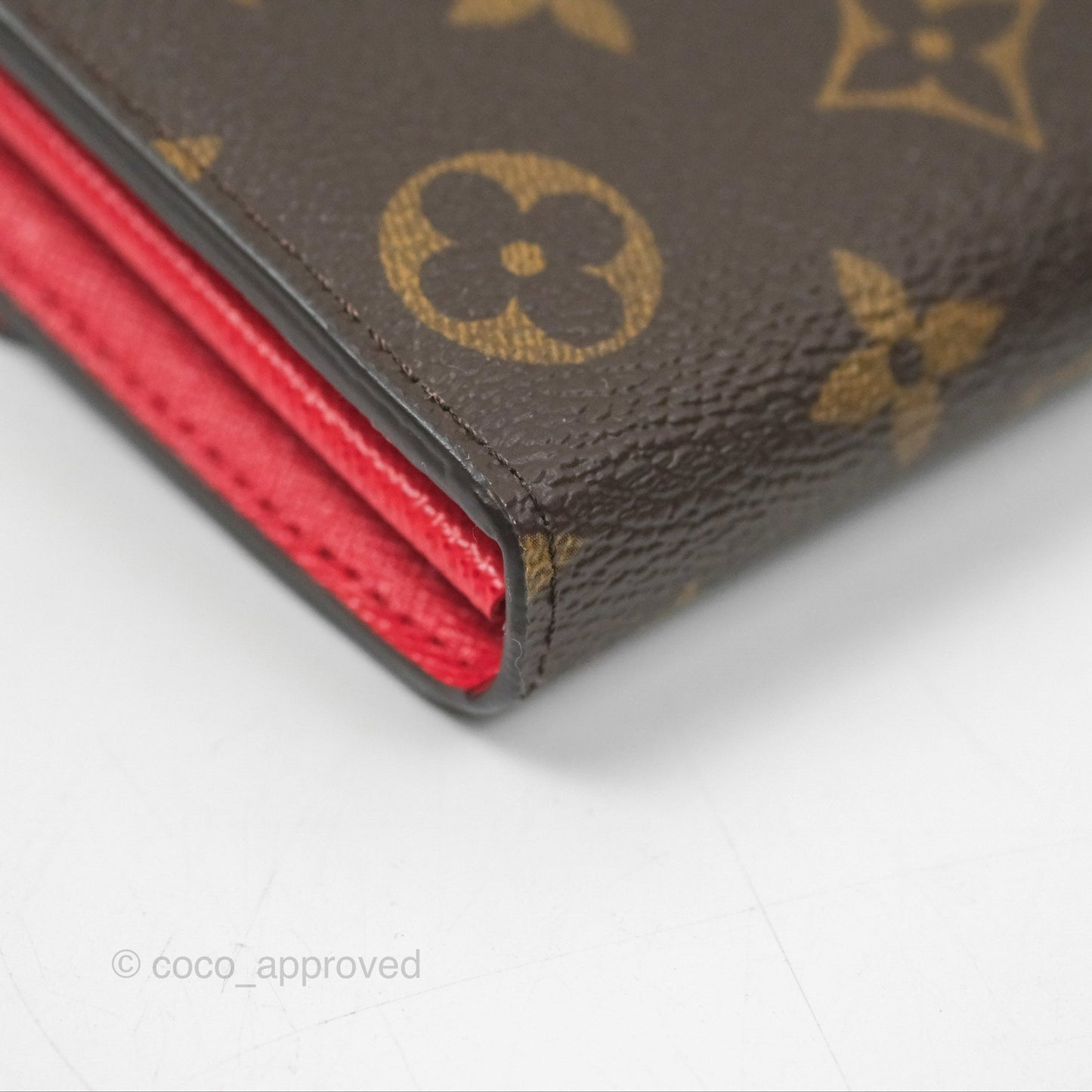 Louis Vuitton Sarah Wallet Coquelicot Red Monogram Canvas