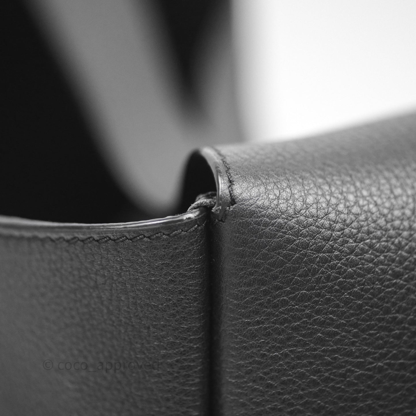 Saint Laurent LE 5 à 7 Supple Small Black Grained Leather Gold Hardware