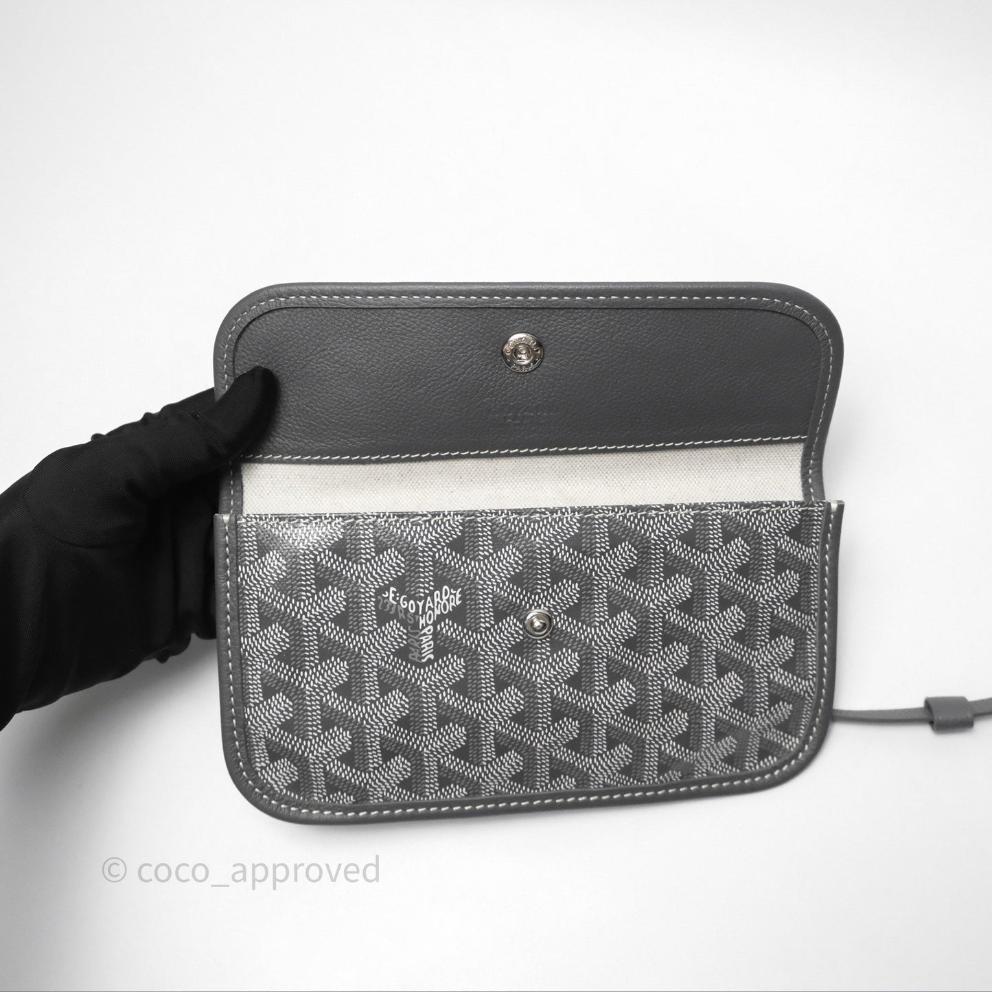 Goyard St Louis Tote PM ⁣⁣⁣⁣⁣⁣⁣⁣⁣⁣⁣⁣⁣⁣⁣⁣⁣⁣⁣⁣Grey
