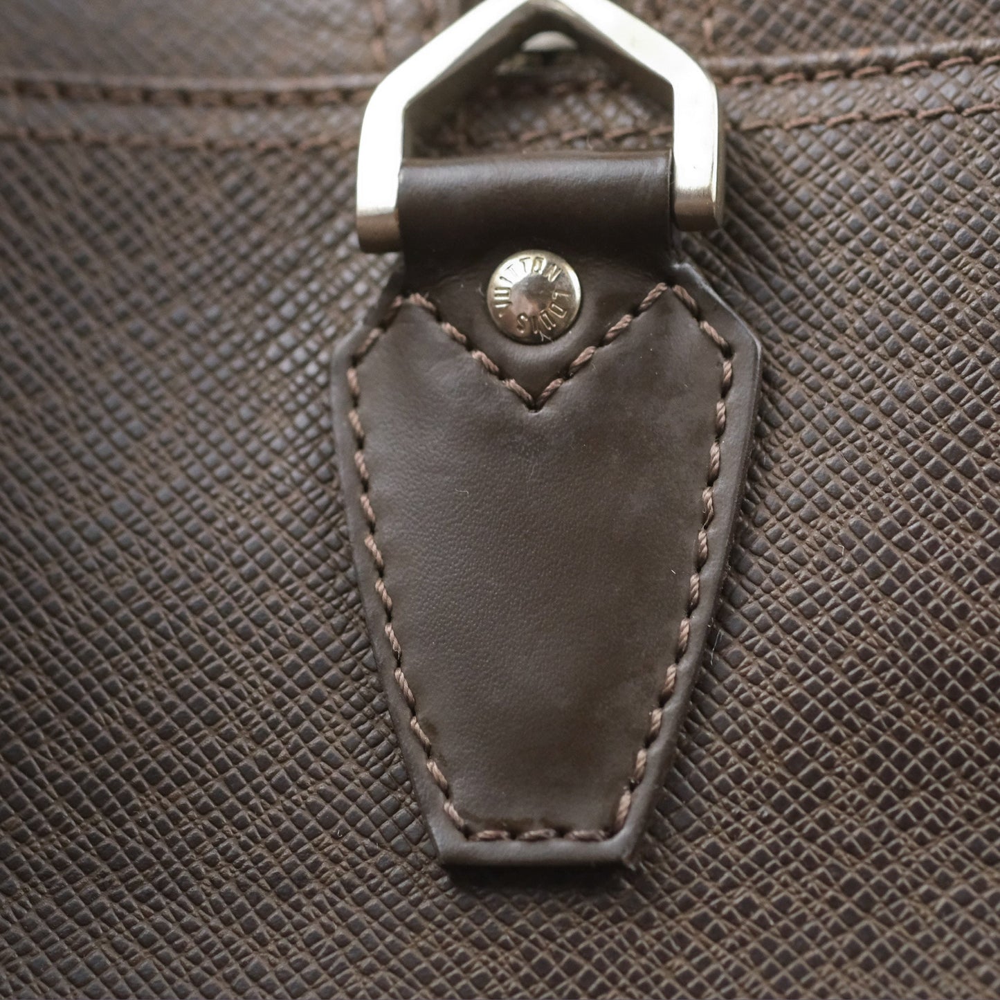 Louis Vuitton Vintage Kendall PM in Brown Taiga Leather