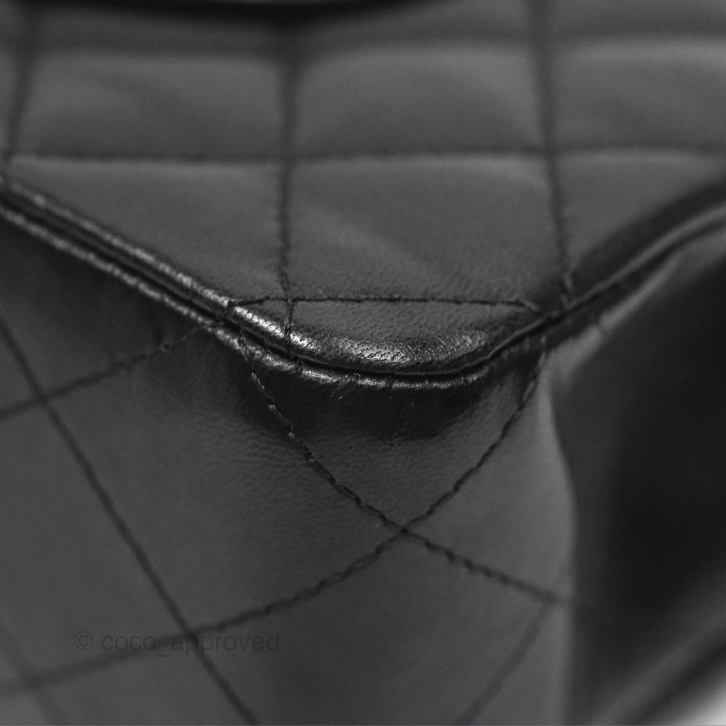 Chanel Classic M/L Medium Flap Quilted Black Lambskin Gold Hardware