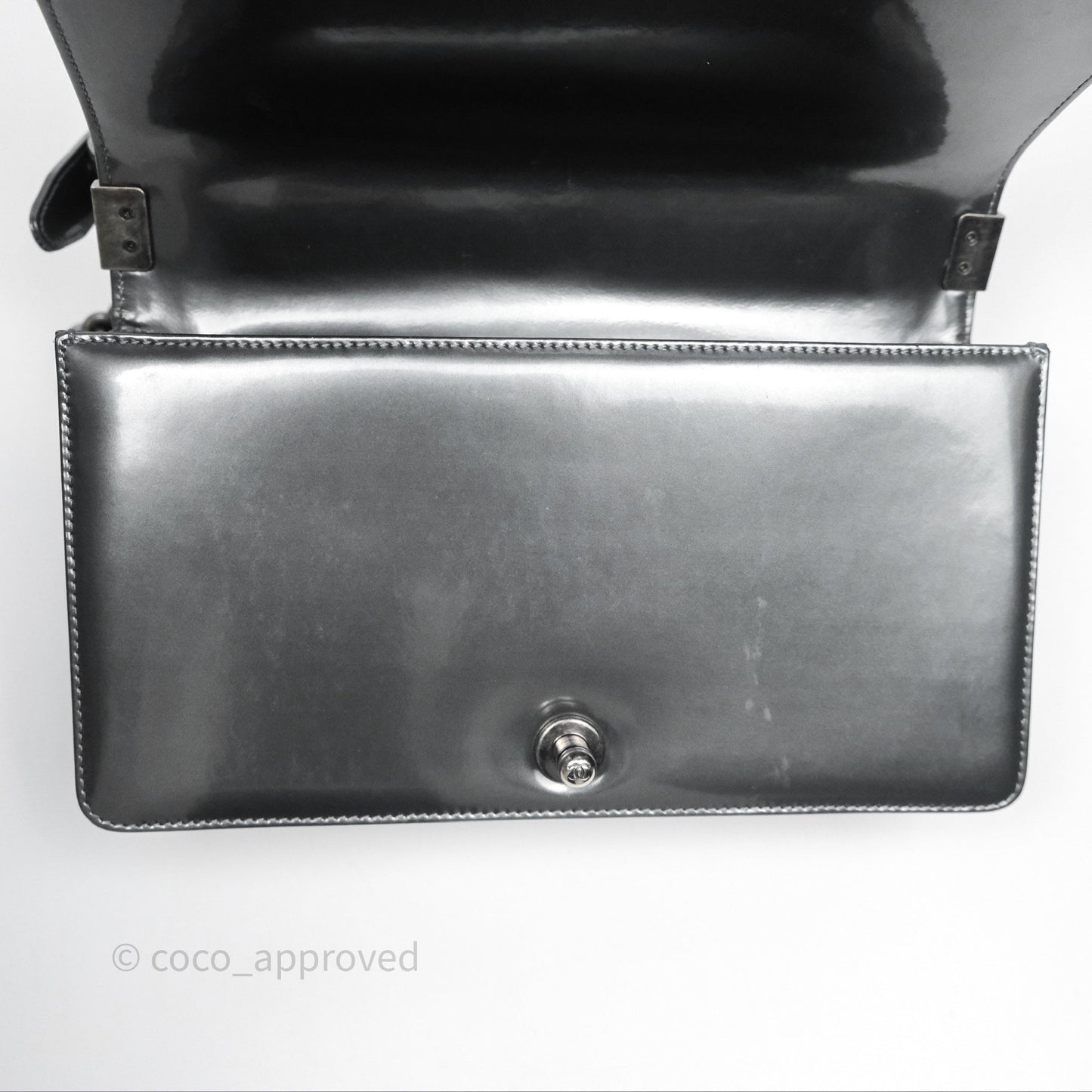 Chanel Medium Boy Metallic Dark Grey Iridescent Glazed Calfskin Ruthenium Hardware