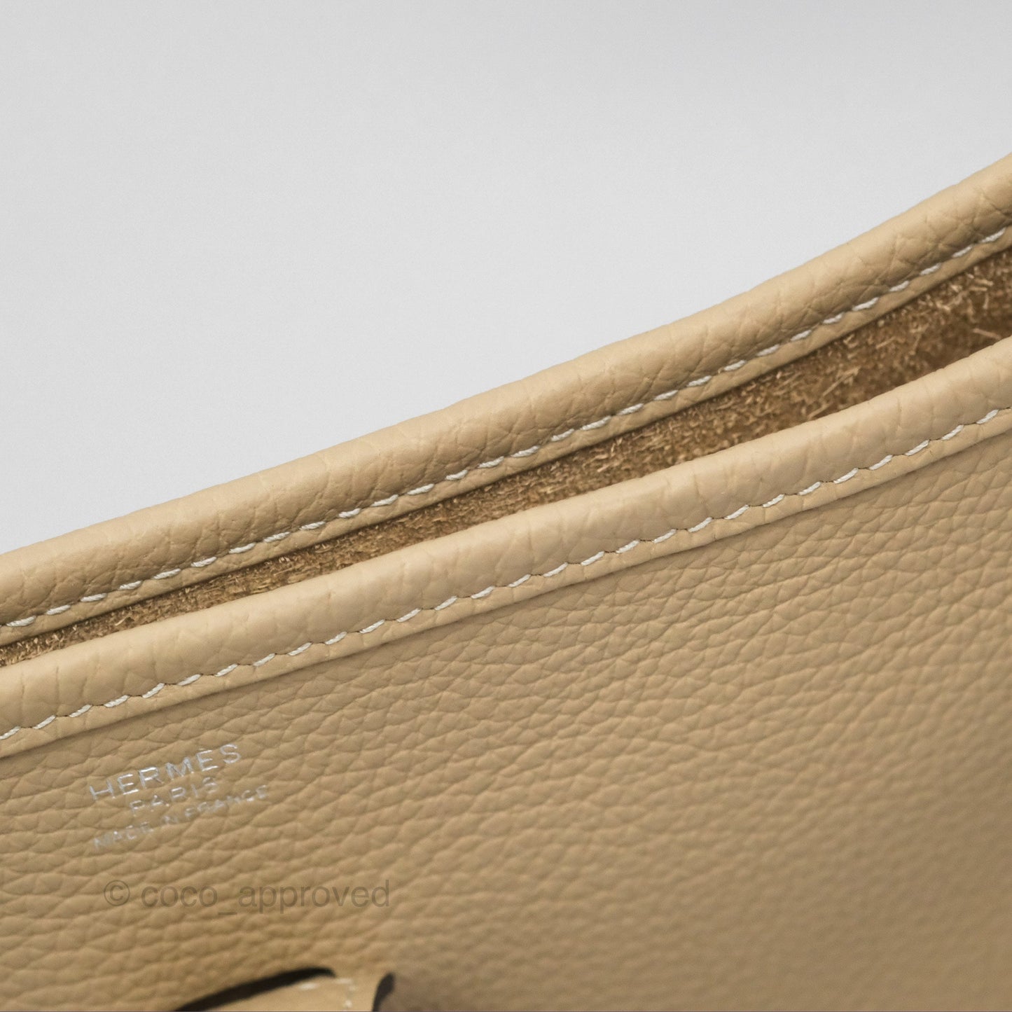 Hermes Evelyne III 29 Trench S2 Clemence Palladium Hardware