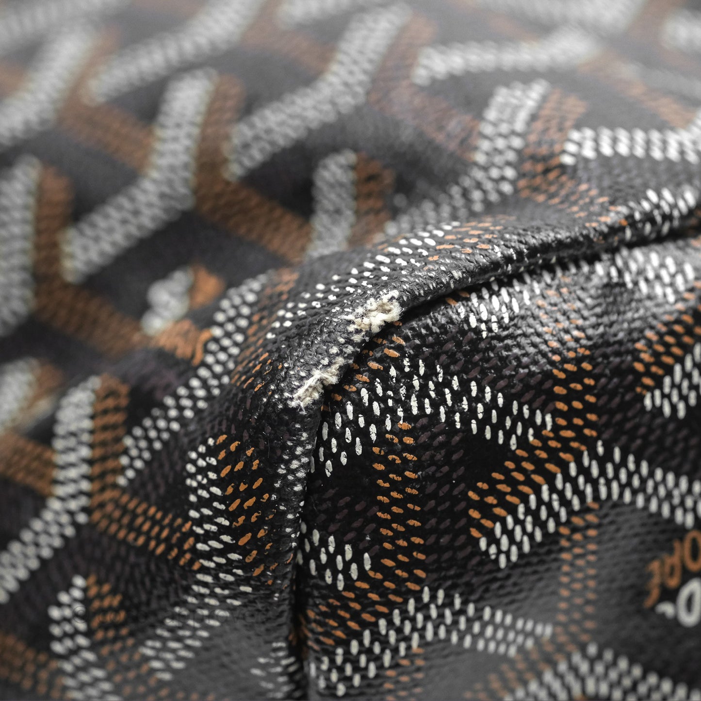 Goyard Saint Louis Black Goyardine Canvas PM⁣⁣⁣⁣⁣⁣⁣⁣⁣⁣⁣⁣⁣⁣⁣⁣