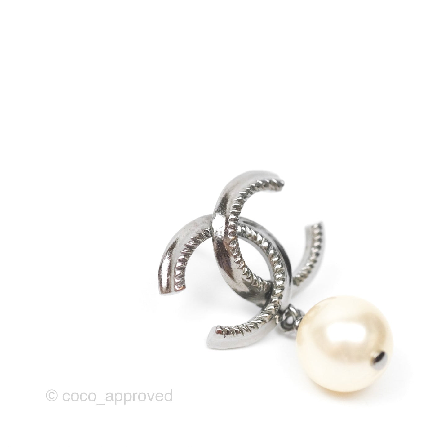 Chanel CC Pearl Drop Earrings Gun Metal 11A