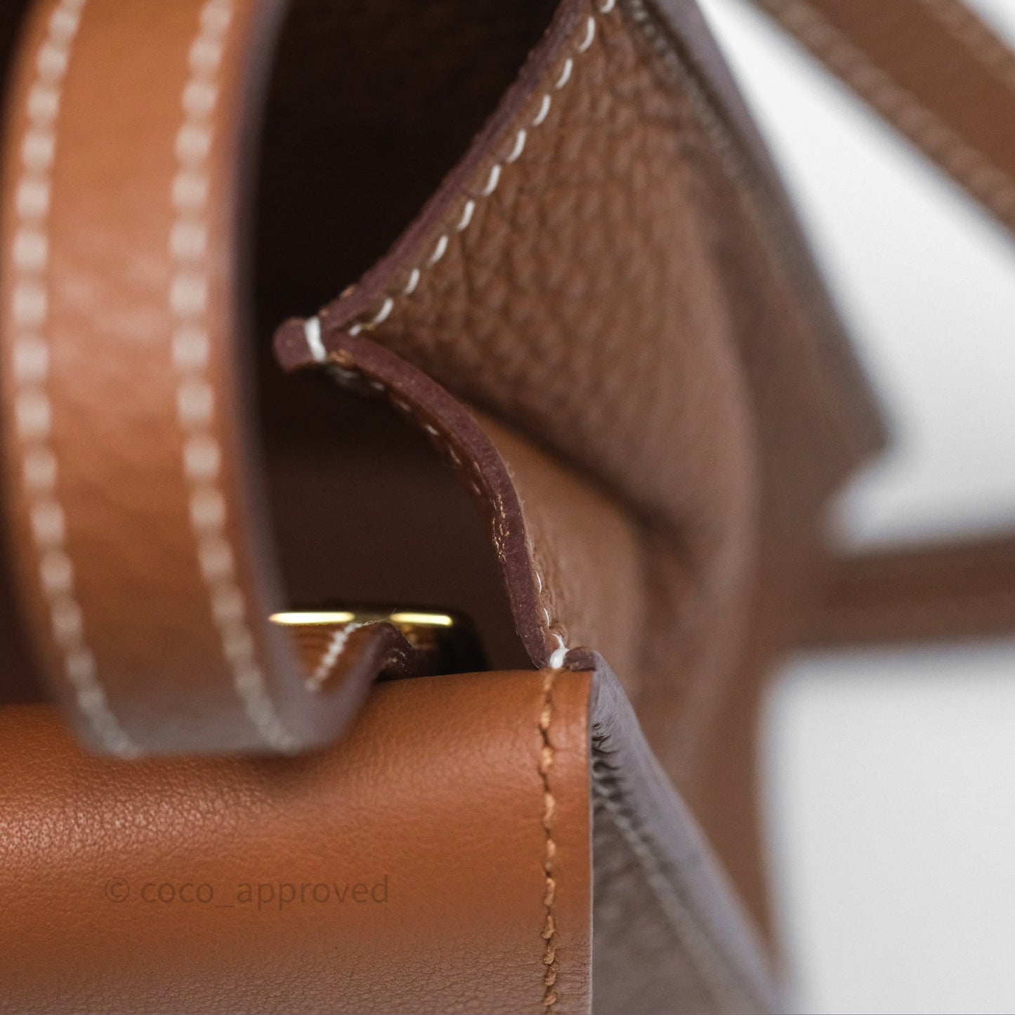 Hermès Halzan 25 Gold Clemence Gold Hardware