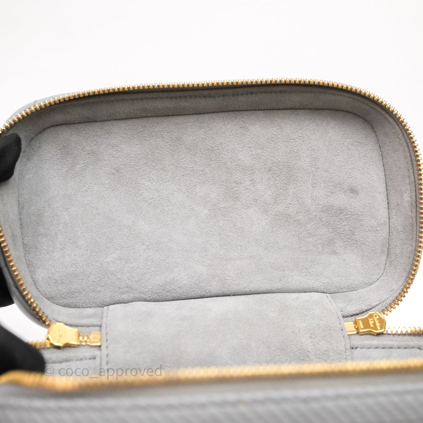Christian Dior Small Diortravel Vanity Case Grey Lambskin Cannage