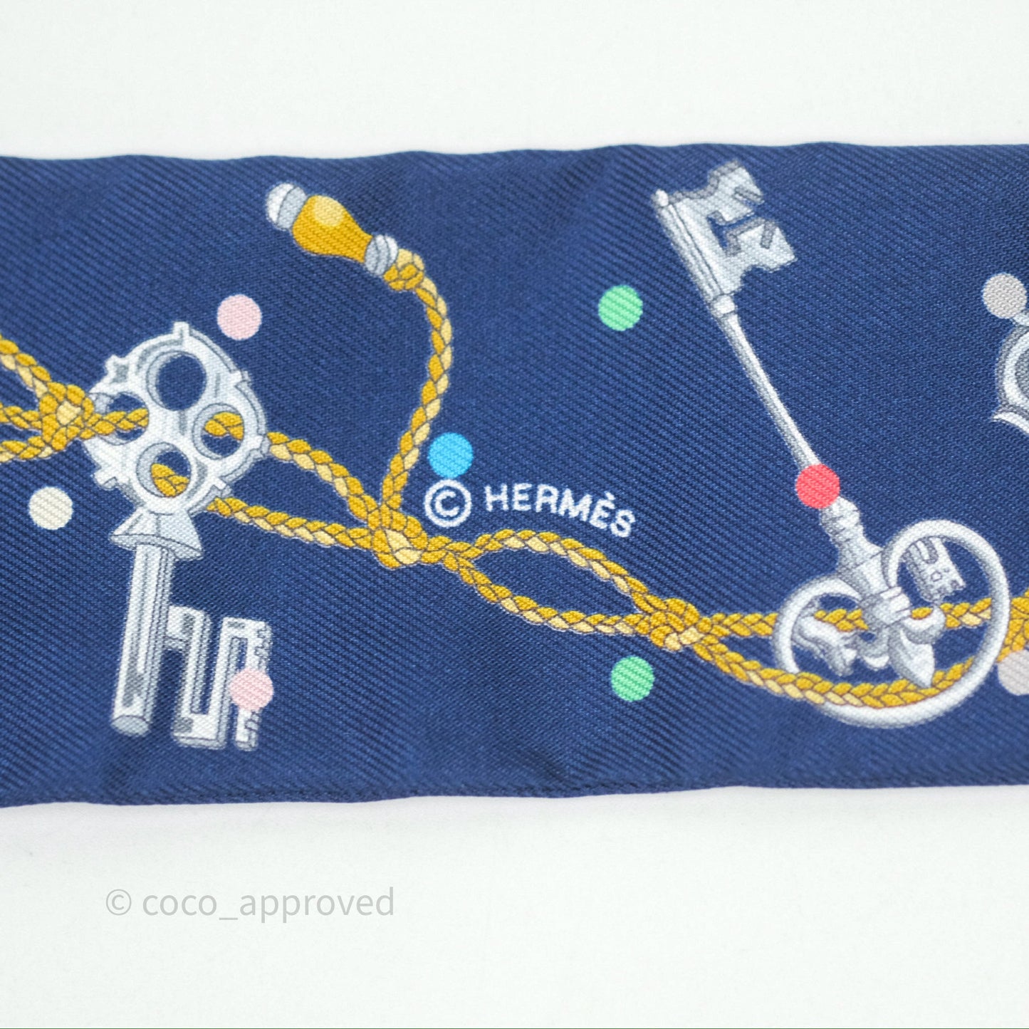 Hermès Silk Les Cles a Pois Twilly