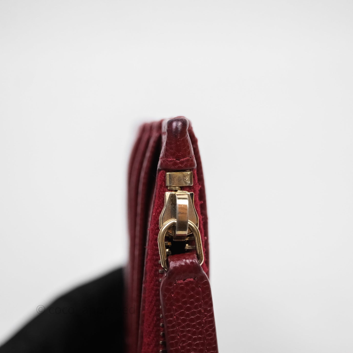 Chanel Classic Caviar Zipped Card Holder Burgundy Gold Hardware