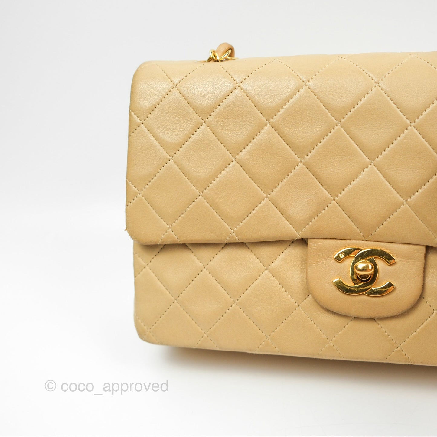 Chanel Vintage Medium Classic Flap Beige Lambskin 24K Gold Hardware