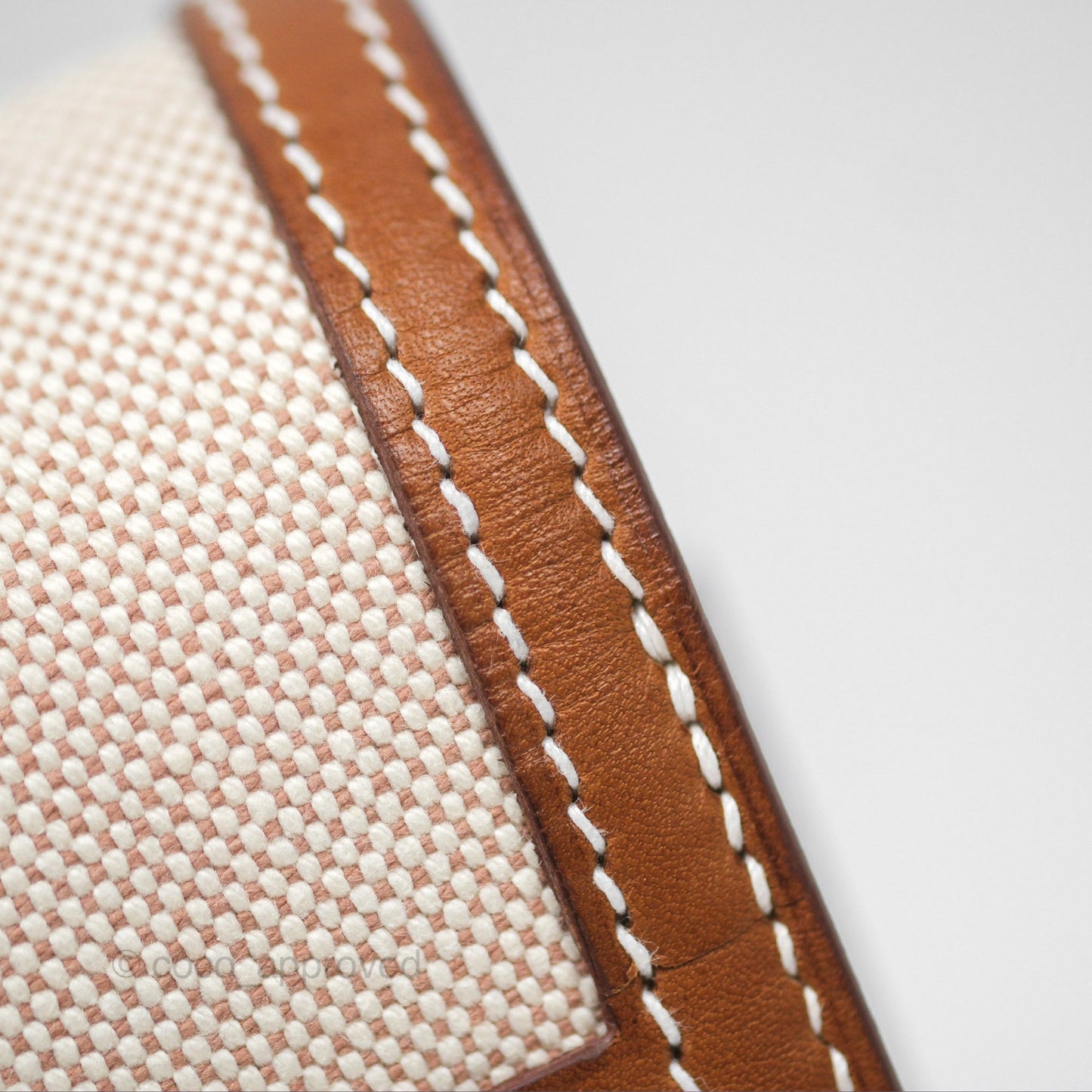 Hermès Kelly Depeches 25 Pouch Ecru-beige 14 Toile H/ Fauve 34 Barenia Gold Hardware