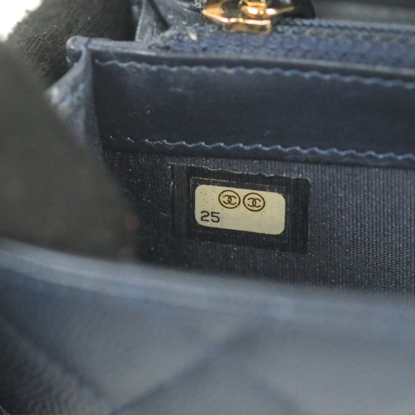 Chanel CC Filigree Small Flap Wallet Navy Caviar Gold Hardware