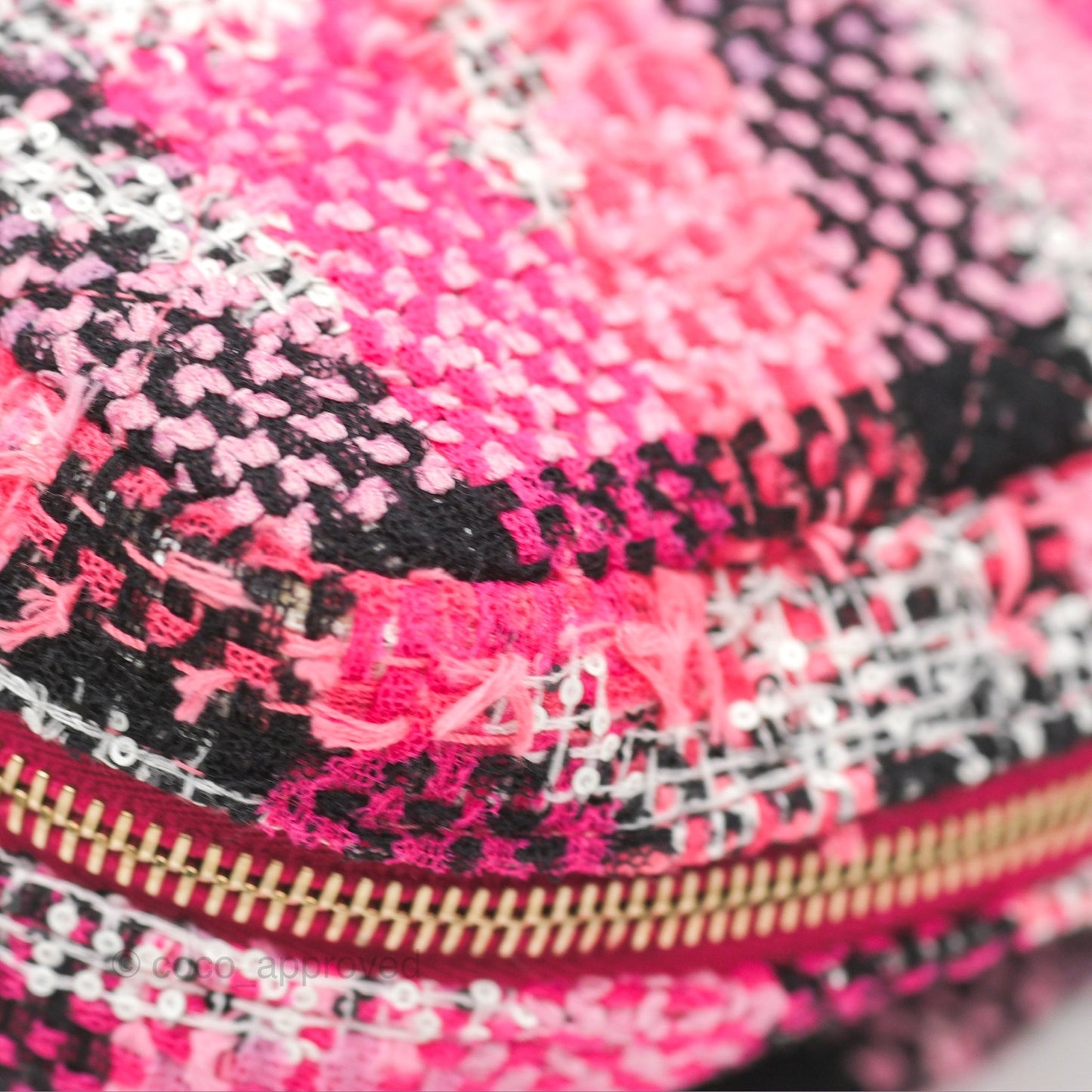 Chanel Coco Beach 2way Crossbody Bag / Foldable Tote Pink Black Grid Tweed