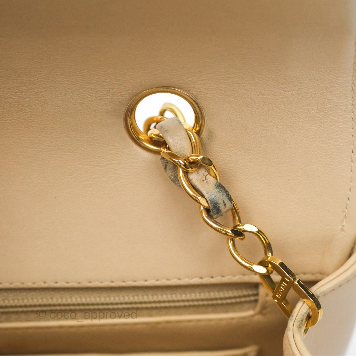 Chanel Vintage Small Quilted Classic Diana Flap Bag Beige Lambskin 24K Gold Hardware