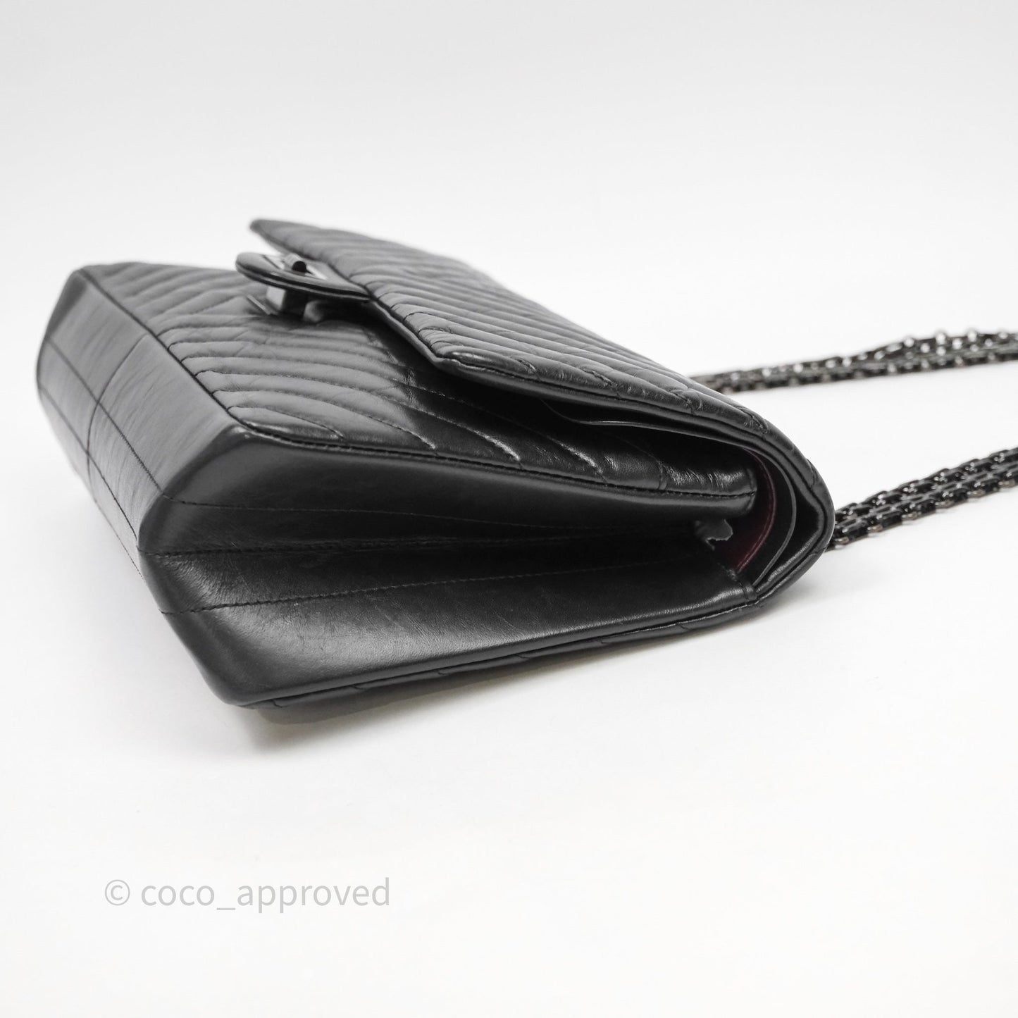 Chanel Reissue Medium 226 Chevron Aged Calfskin So Black