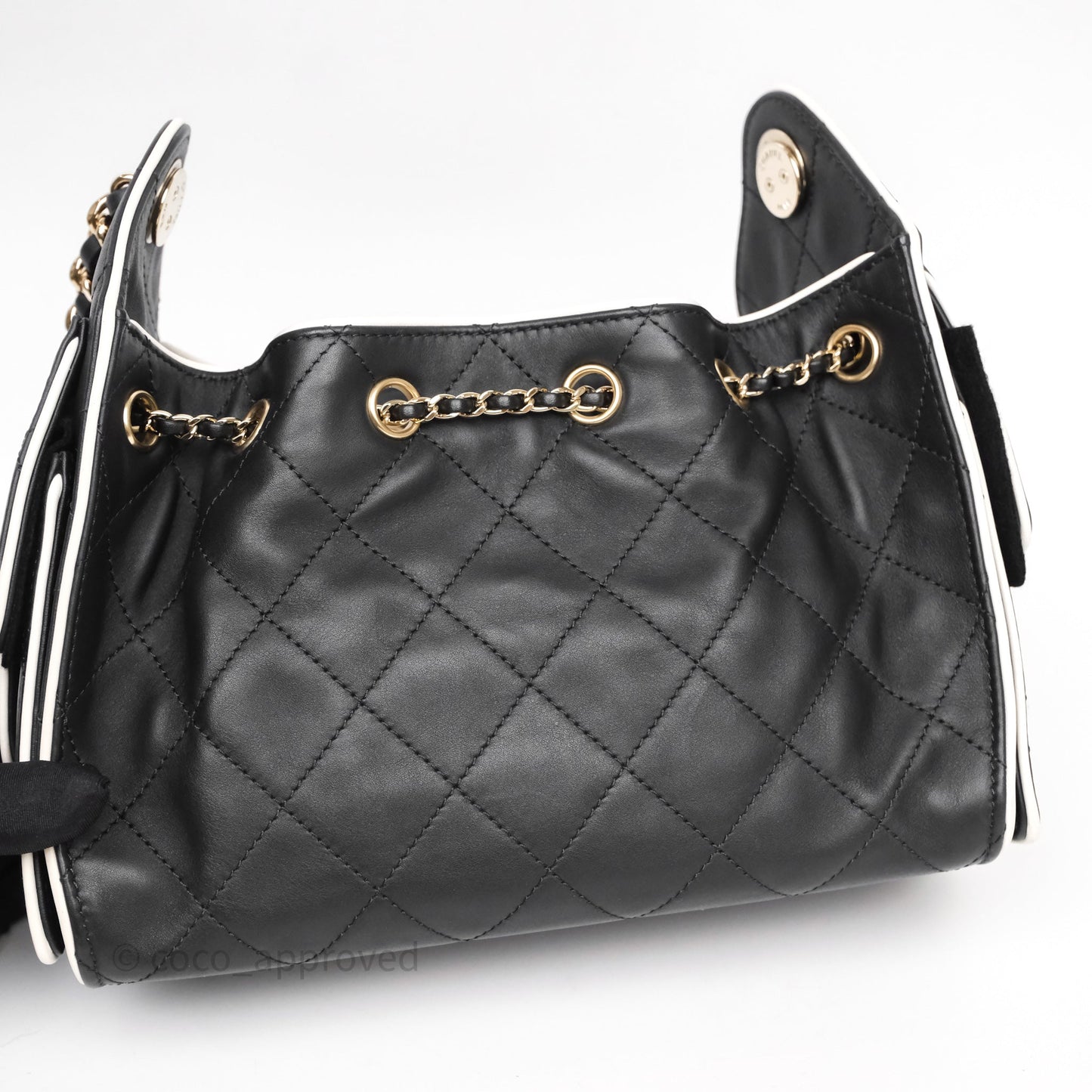 Chanel 25 Mini Bag Black/ White Calfskin Gold Hardware