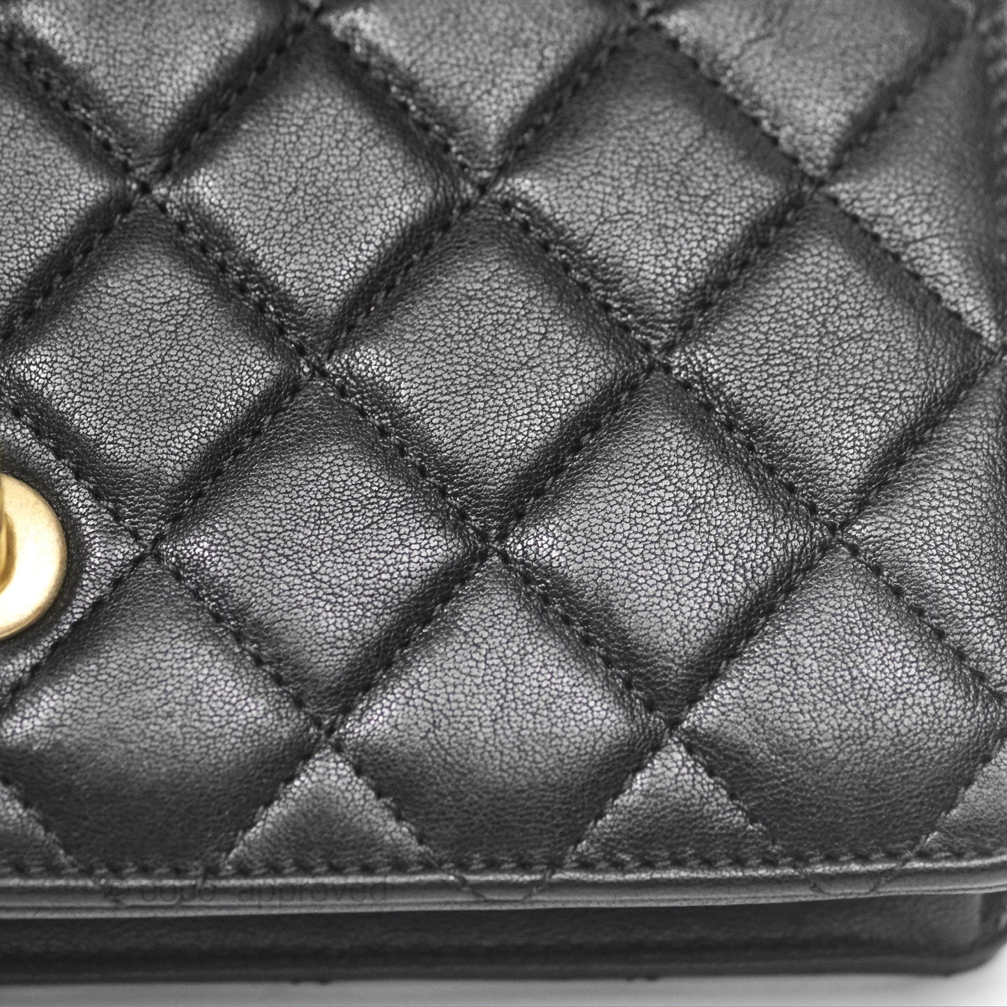 Chanel Small Chic Pearls Flap Quilted Black Goatskin Aged Gold Hardware