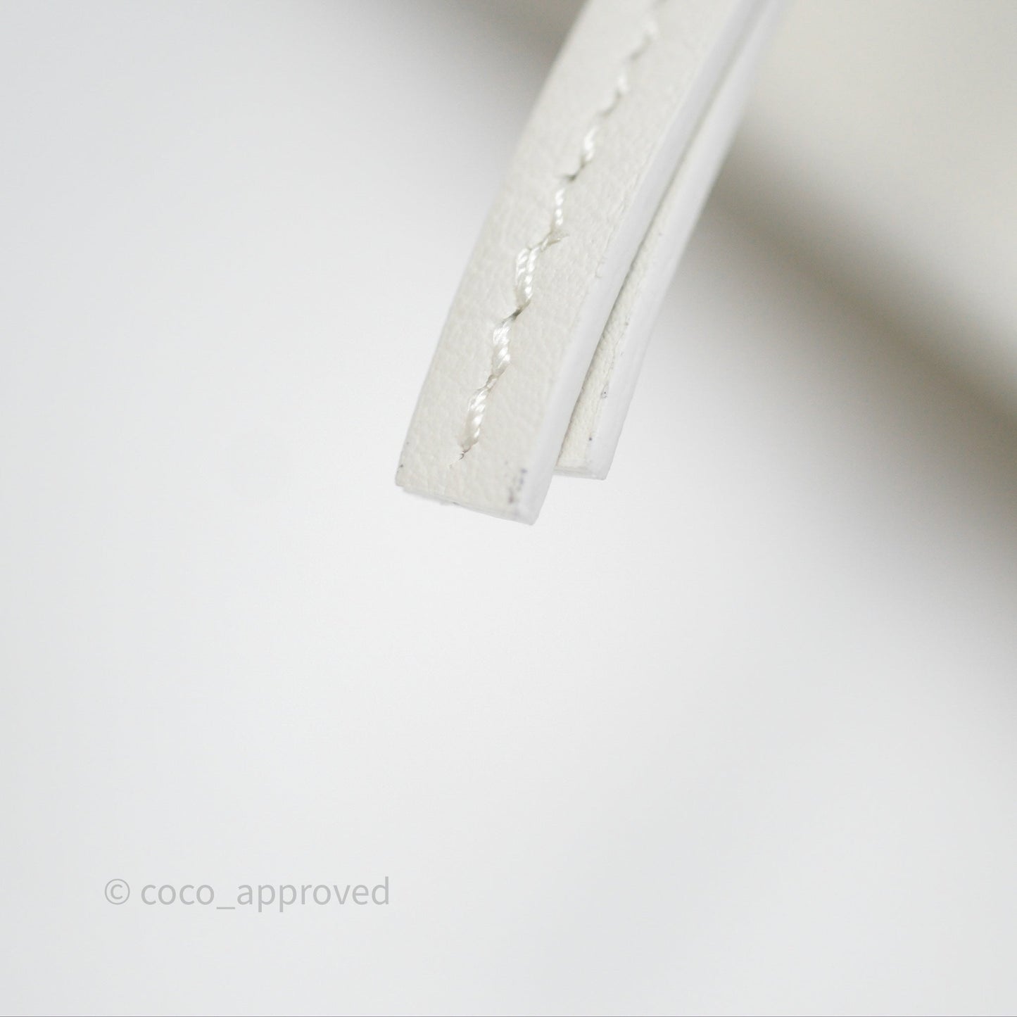 Loewe Dice Pocket in Classic Calfskin White