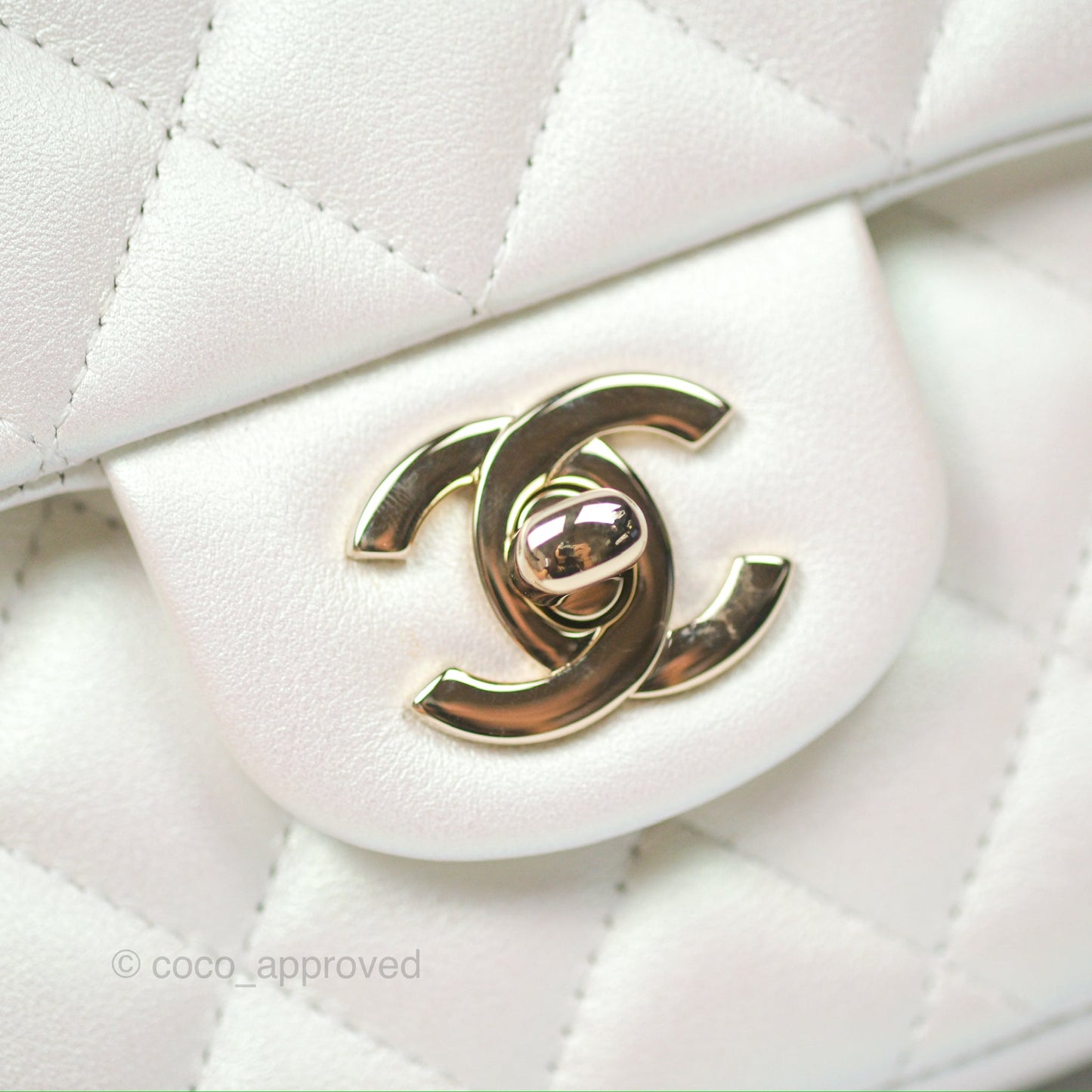 Chanel Classic M/L Medium Double Flap Iridescent White Calfskin Gold Hardware