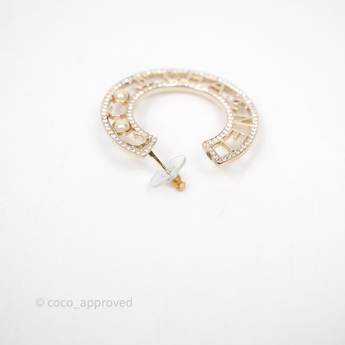 Chanel Crystal Pearl Bow-tiful CC Hoop Earrings Gold Tone 20B