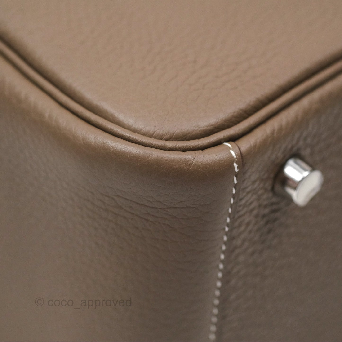 Hermès Lindy 26 Clemence Etoupe 18 Palladium Hardware
