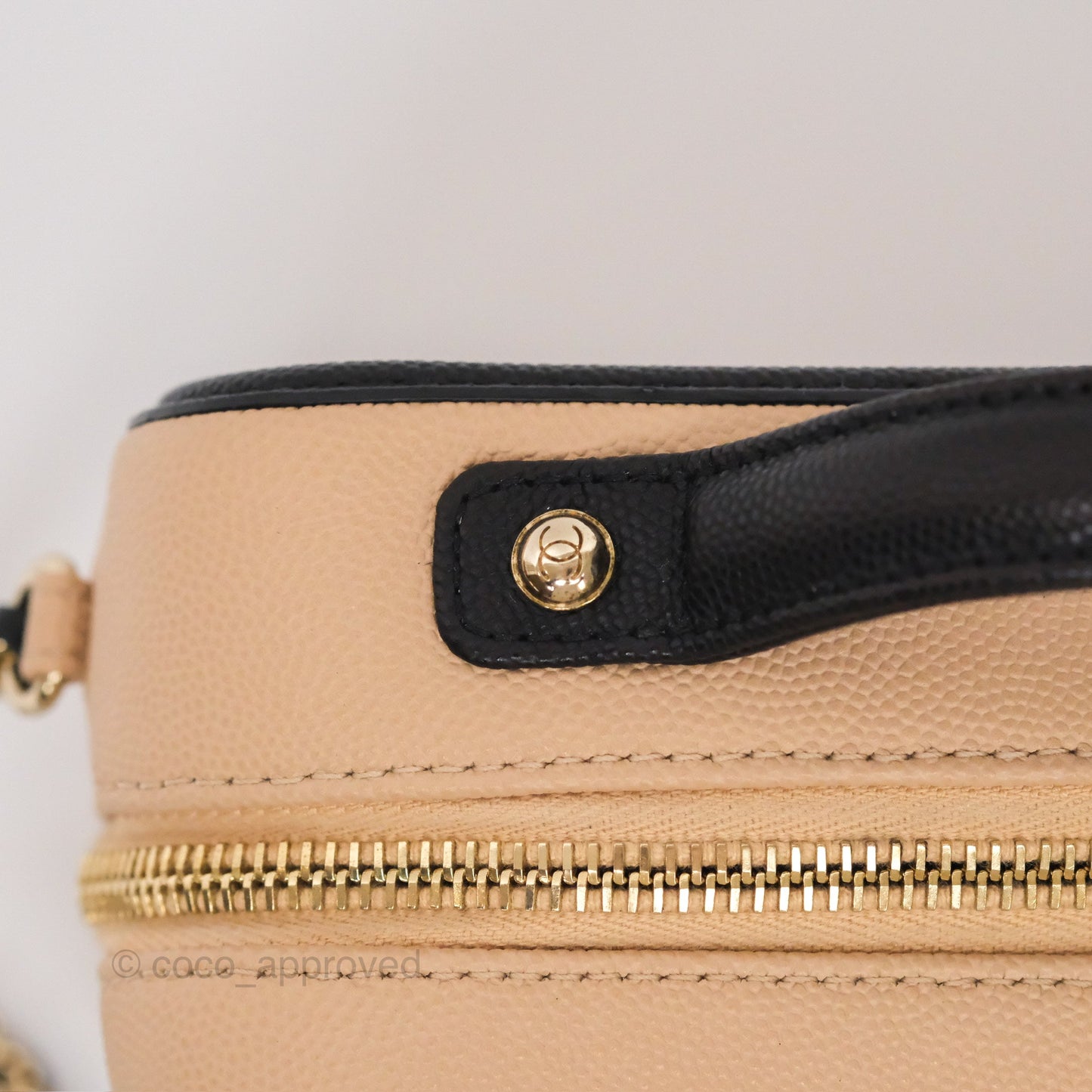 Chanel Quilted Small CC Filigree Vanity Case Black Beige Caviar Gold Hardware