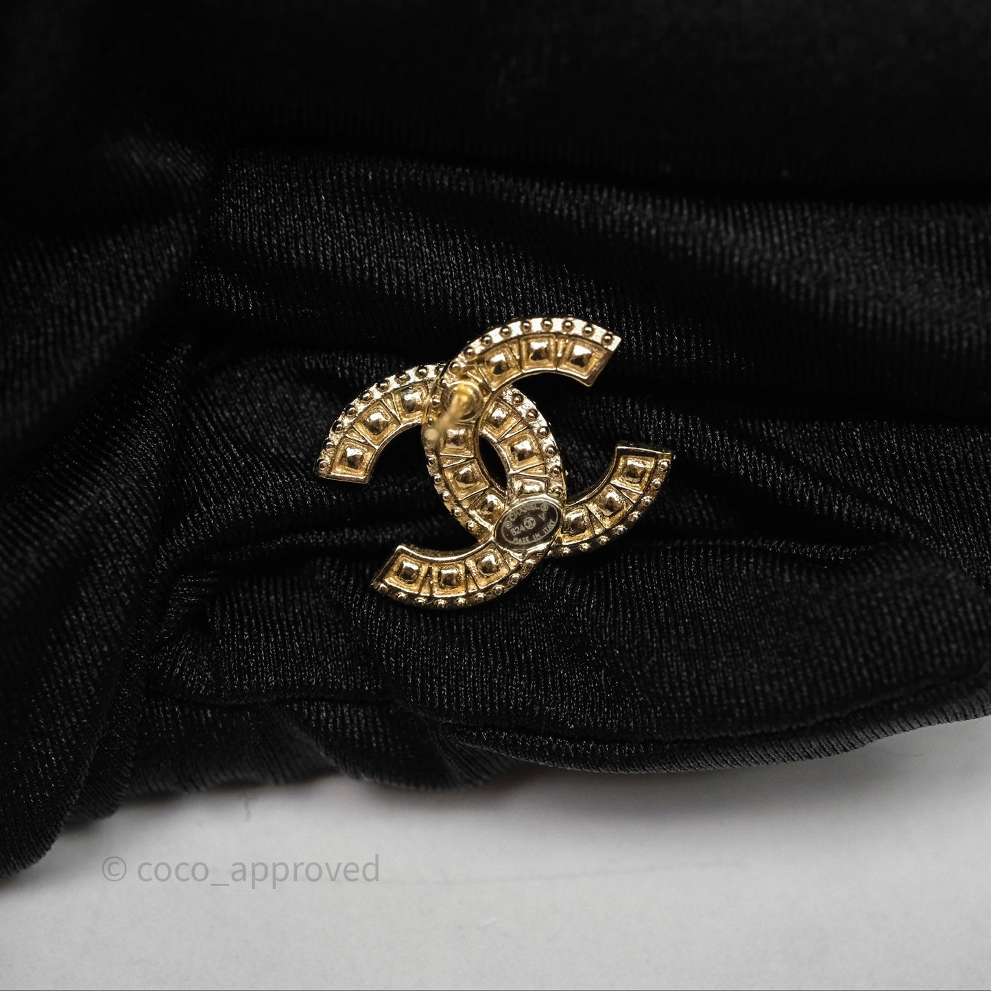 Chanel CC Crystal Earrings Gold Tone 24V