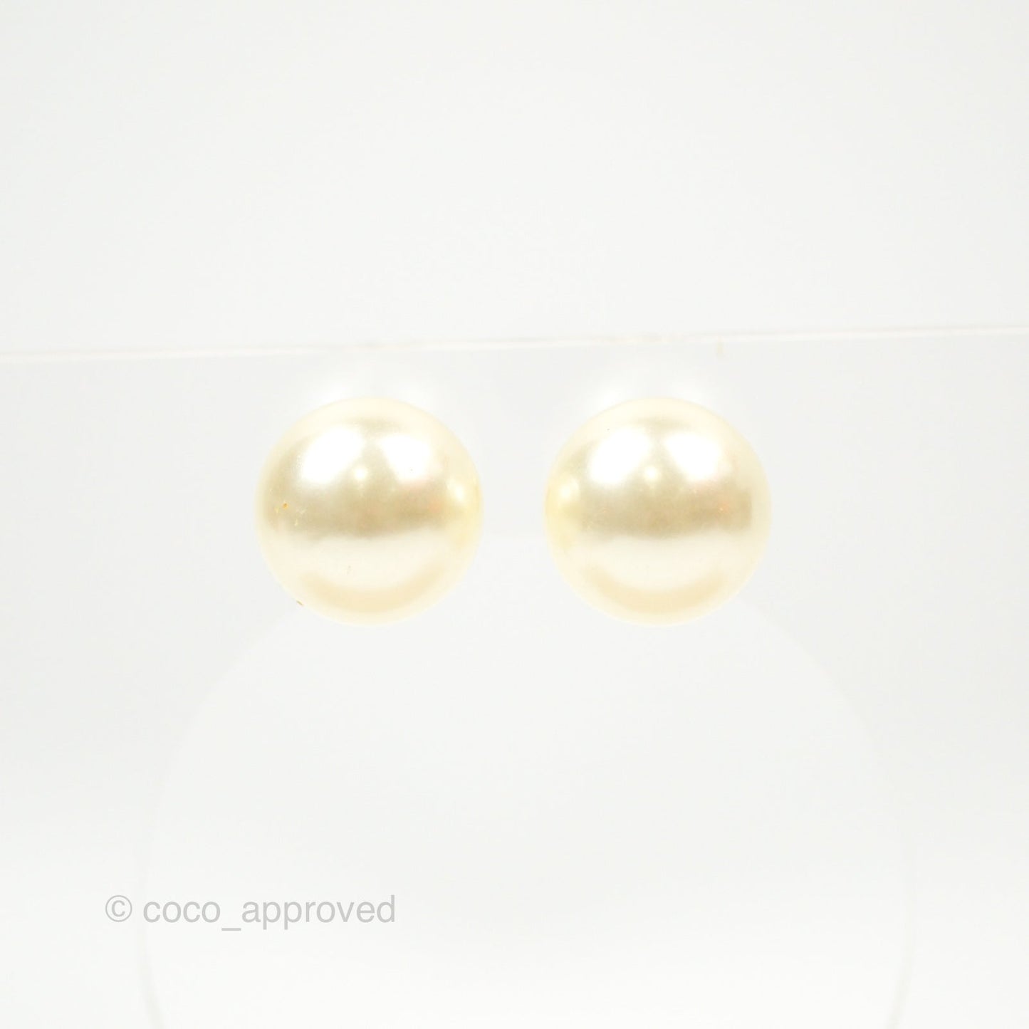 Christian Dior Tribales Pearl Earrings Gold Tone