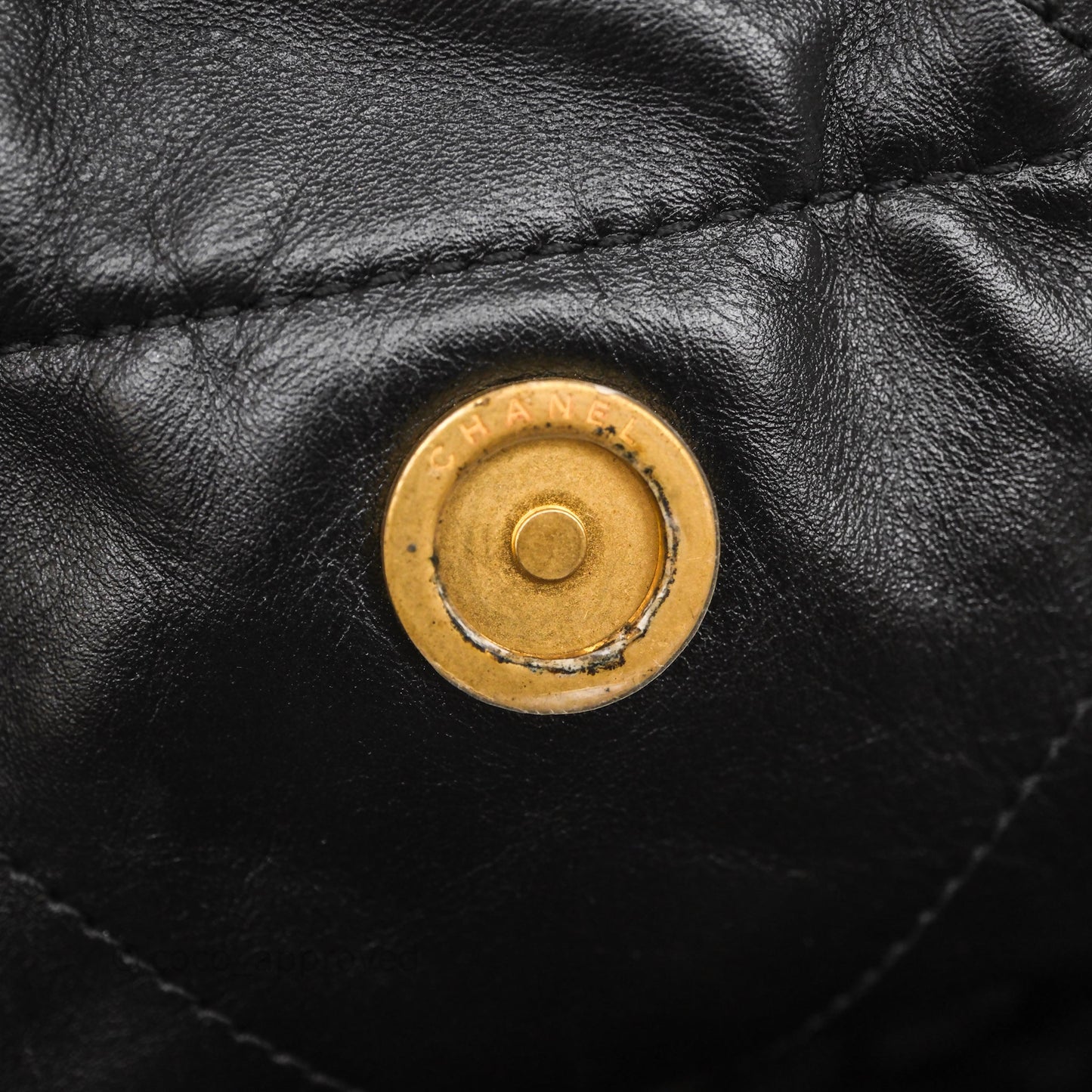 Chanel 22 Bag Medium Black Calfskin Aged Gold Hardware