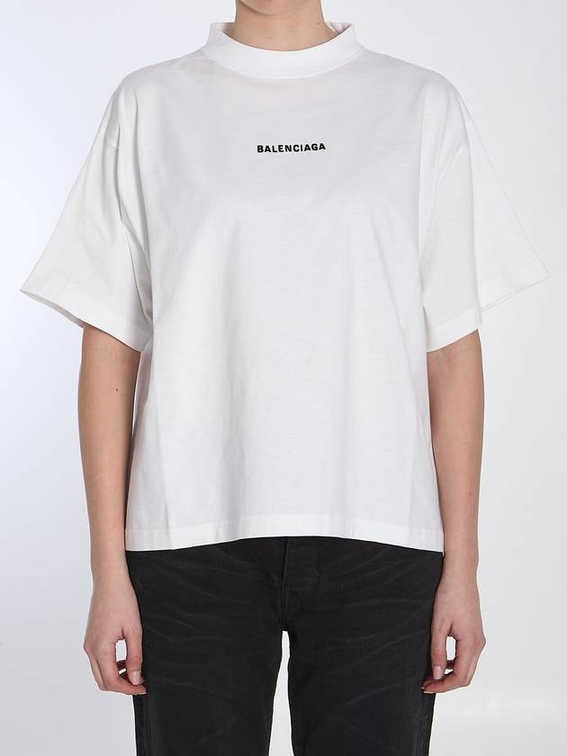 Luxury Balenciaga Cropped logo t-shirt