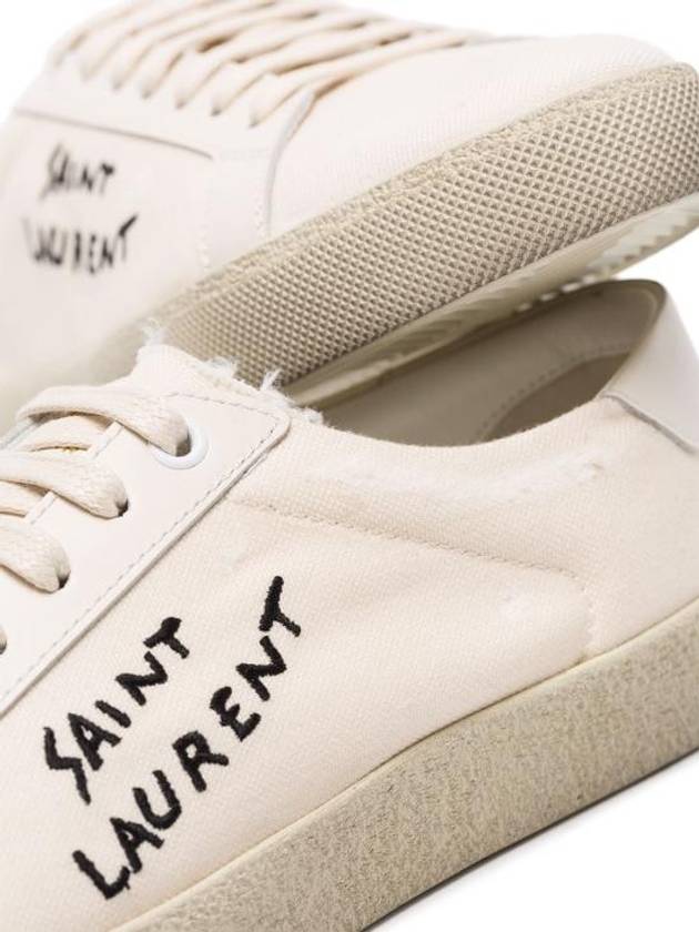 Luxury Saint Laurent Court Classic SL/06 Sneakers Cream