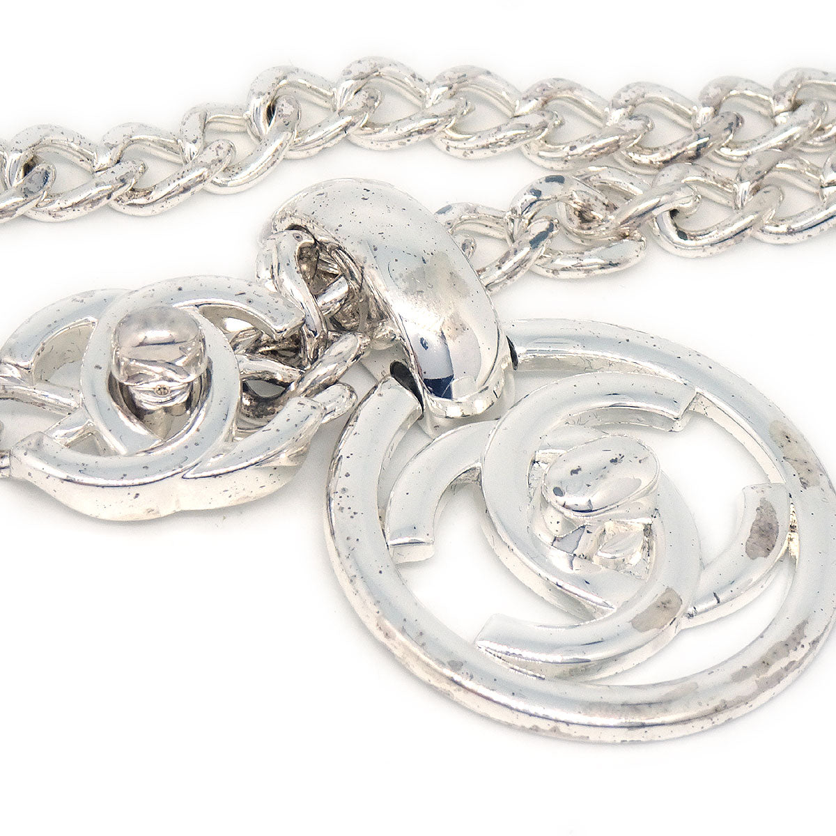 Luxury Chanel 1997 CC Turnlock Silver Chain Pendant Necklace 97P